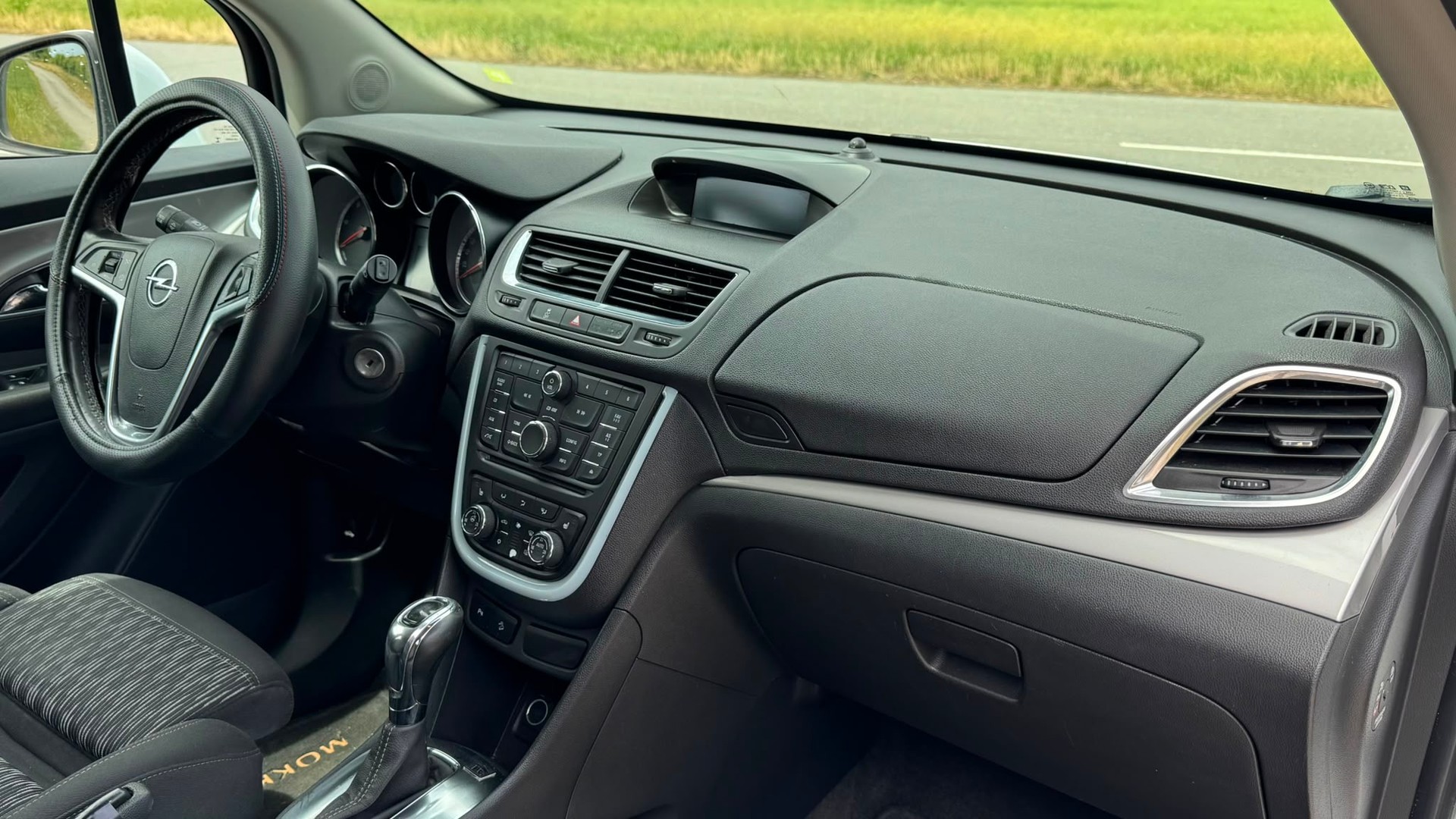 OPEL Mokka 1.7 CDTi Enjoy 2WD Automatic-image-10