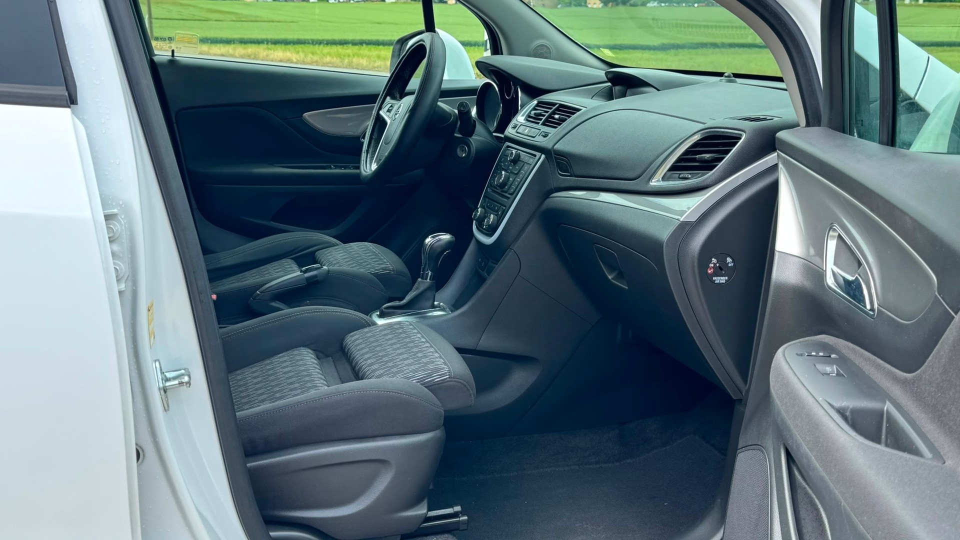 OPEL Mokka 1.7 CDTi Enjoy 2WD Automatic-image-6