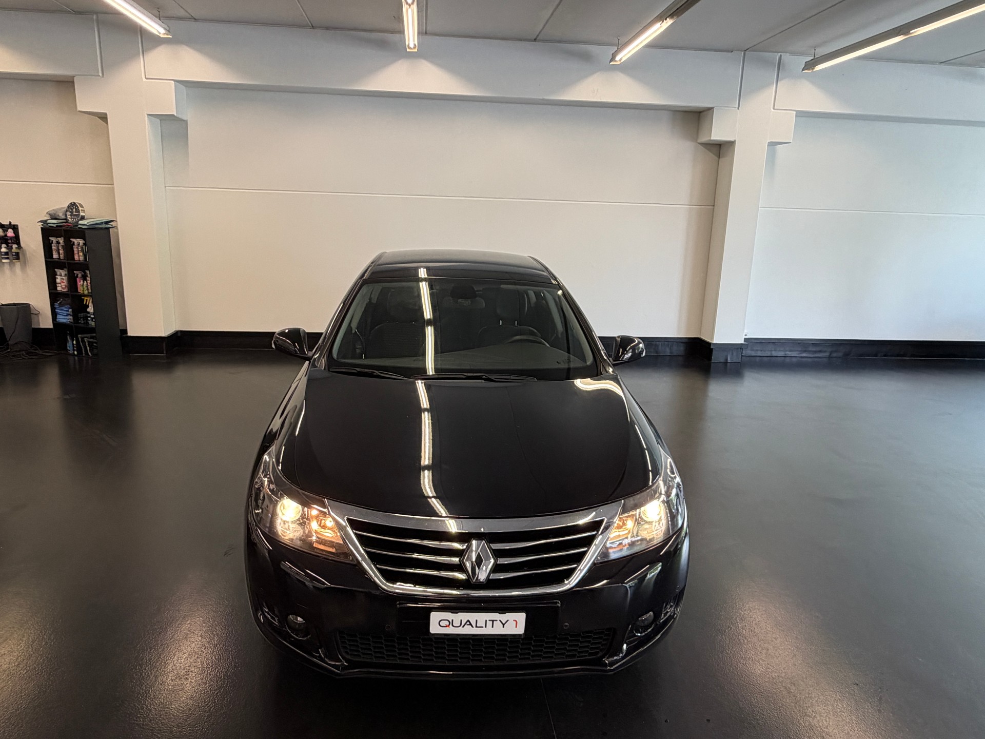 RENAULT Latitude 2.0 dCi Dynamique active-shift-image-2