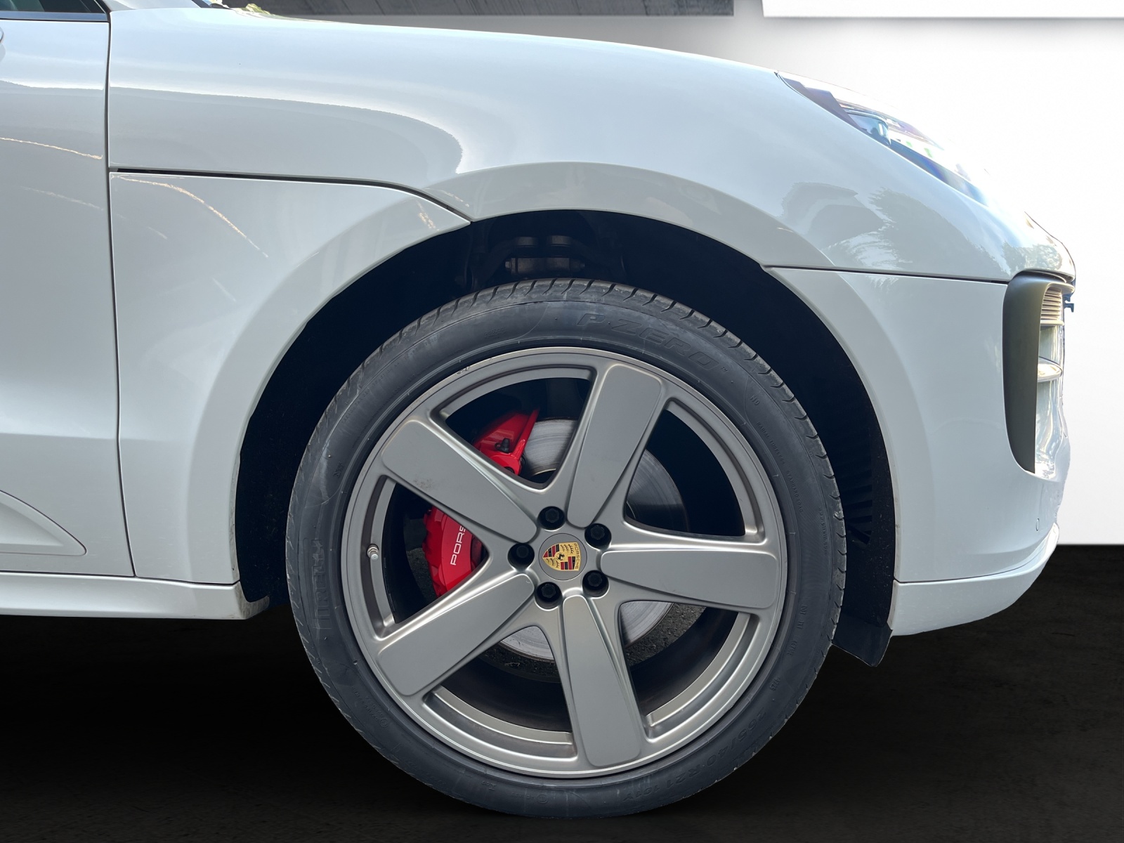 PORSCHE Macan GTS PDK-image-8