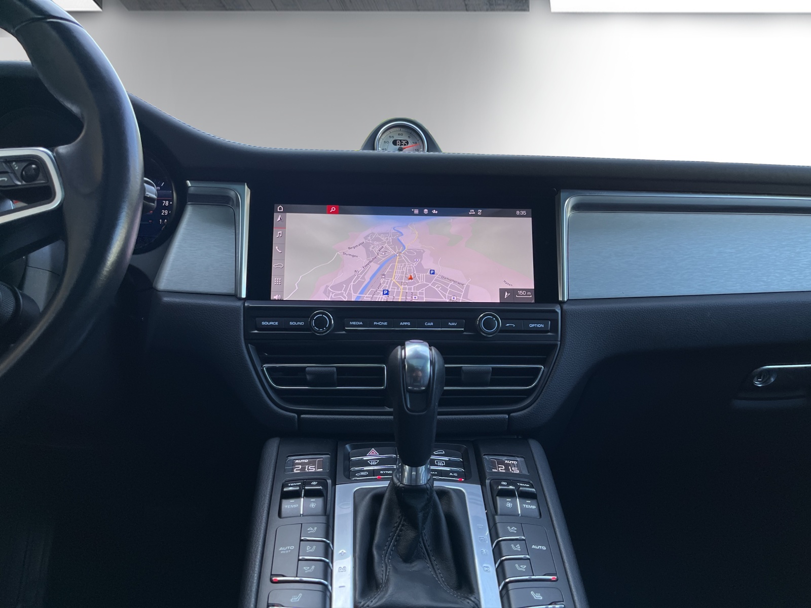 PORSCHE Macan GTS PDK-image-12