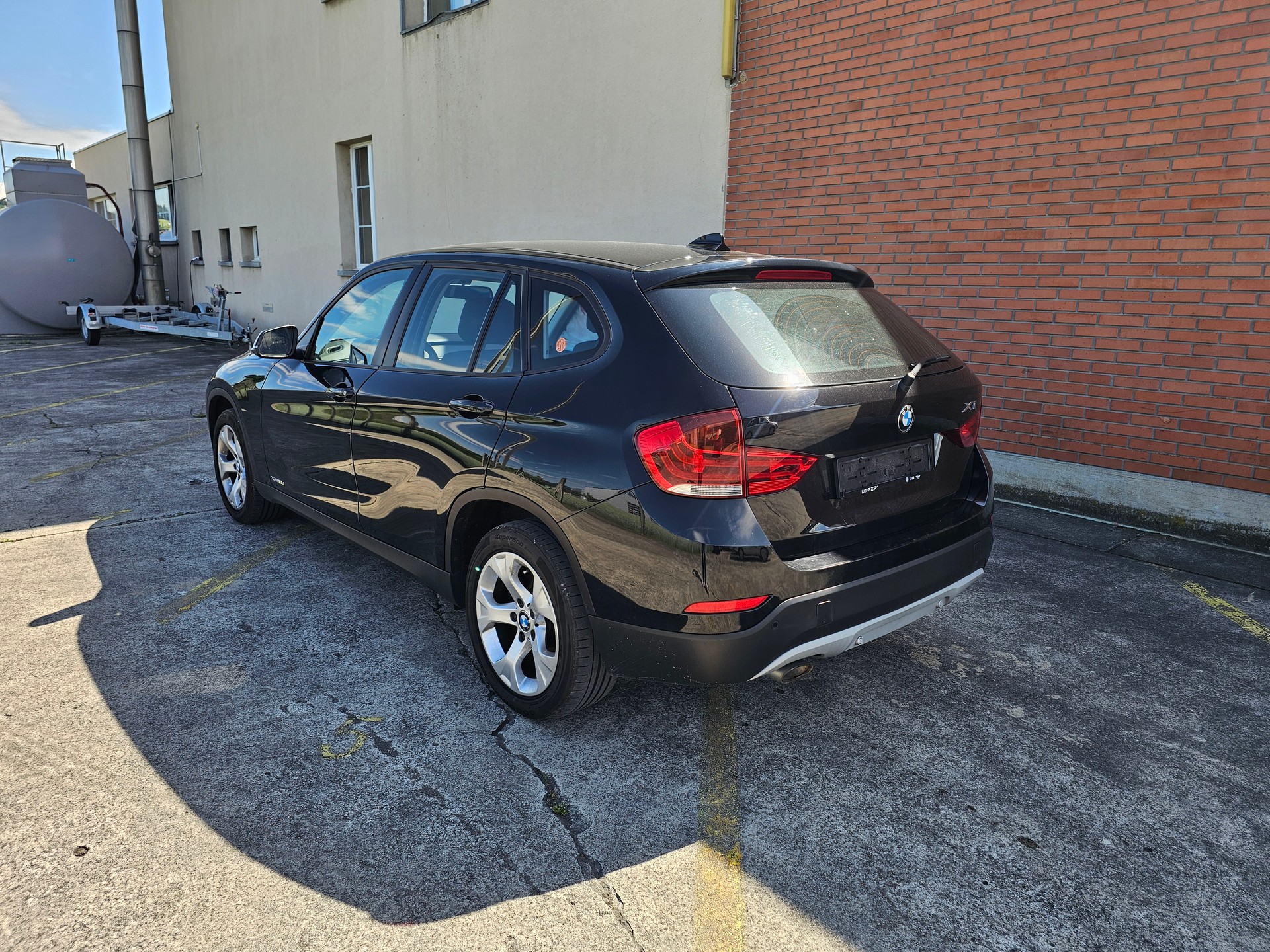 BMW X1 xDrive 18d-image-2