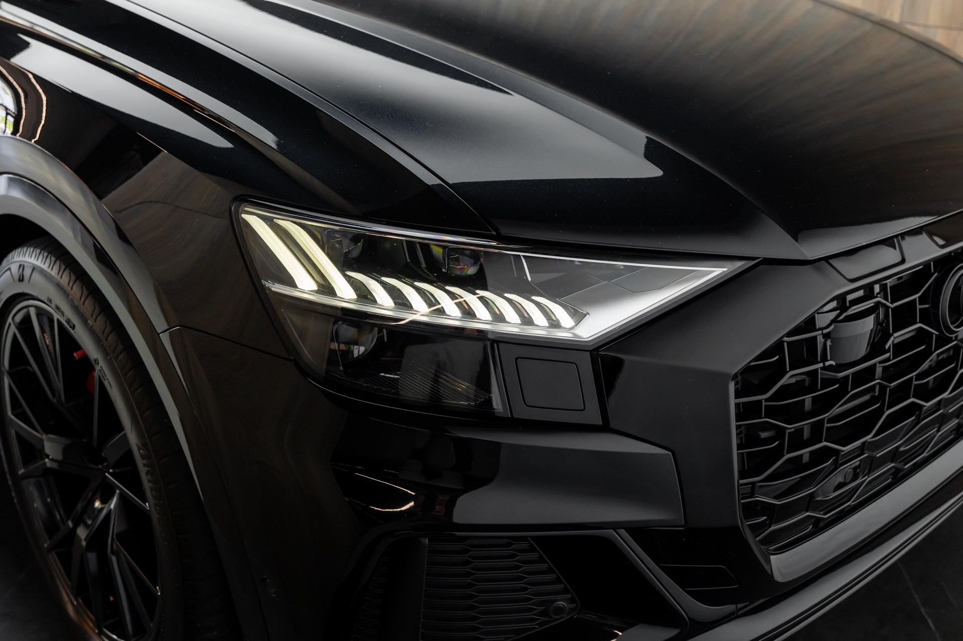 AUDI Q8 50 TDI quattro tiptronic-image-25