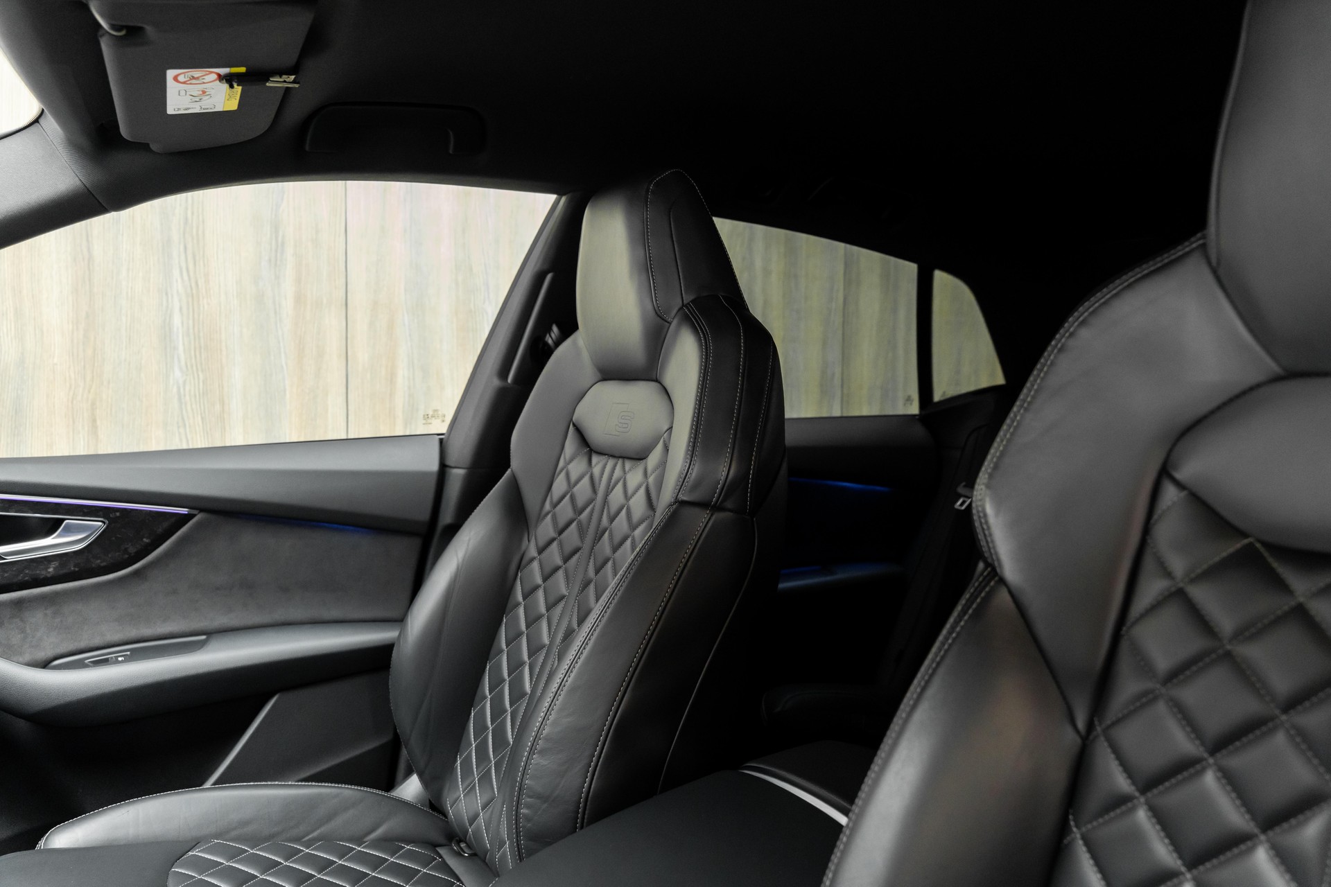 AUDI Q8 50 TDI quattro tiptronic-image-6