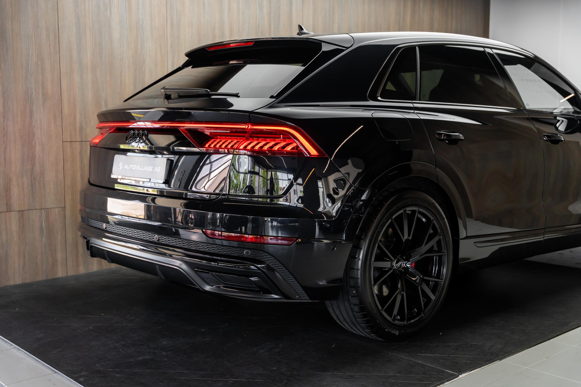 AUDI Q8 50 TDI quattro tiptronic-image-28