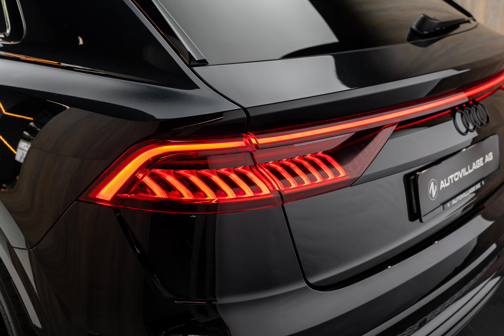 AUDI Q8 50 TDI quattro tiptronic-image-26
