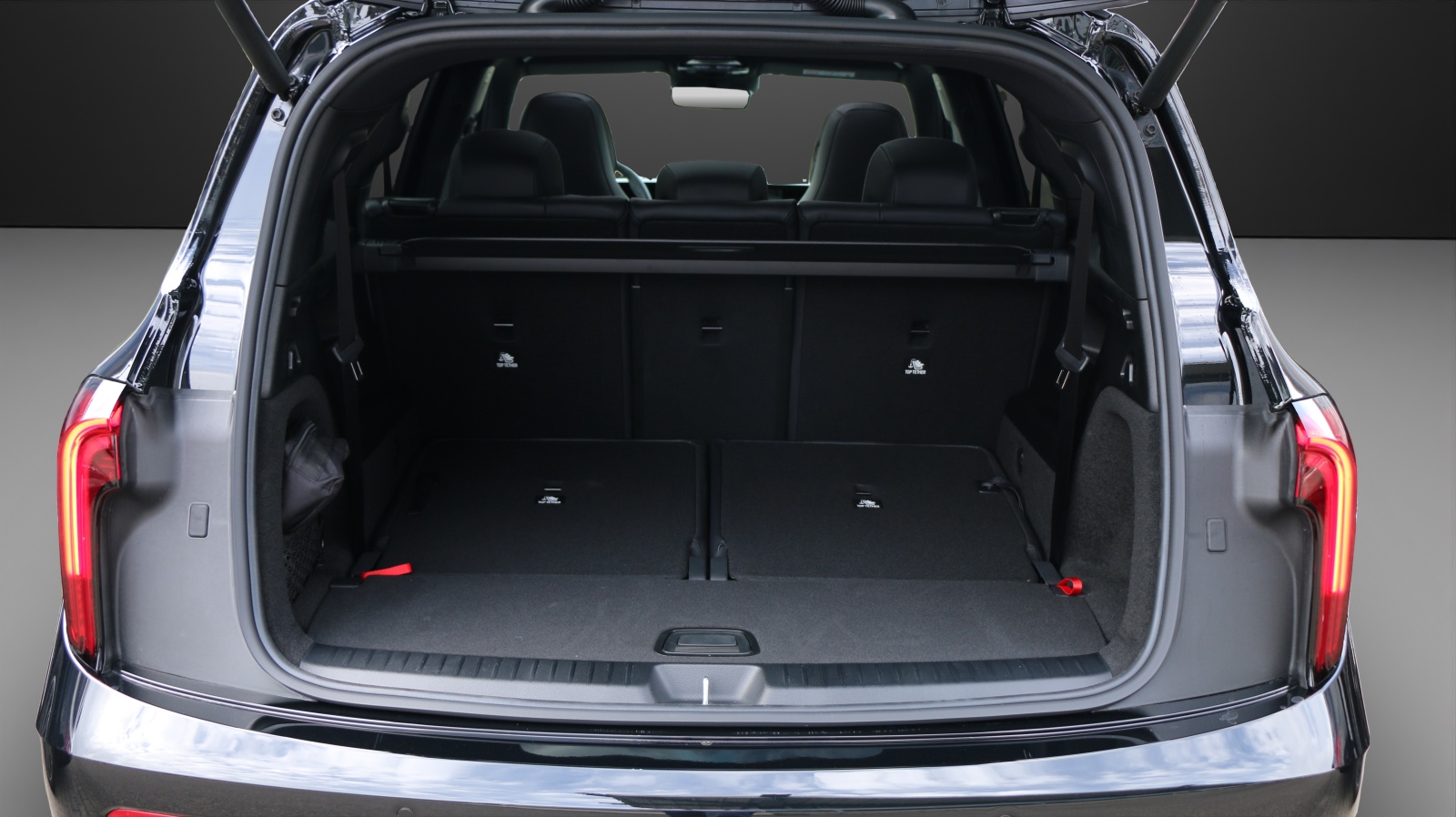 MERCEDES-BENZ GLB 220 4MATIC-image-4