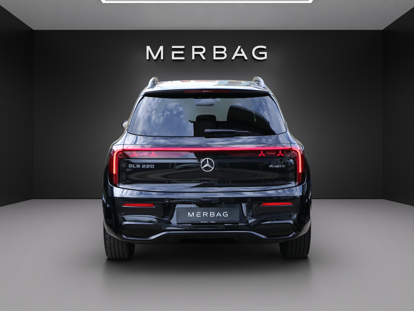 MERCEDES-BENZ GLB 220 4MATIC-image-3