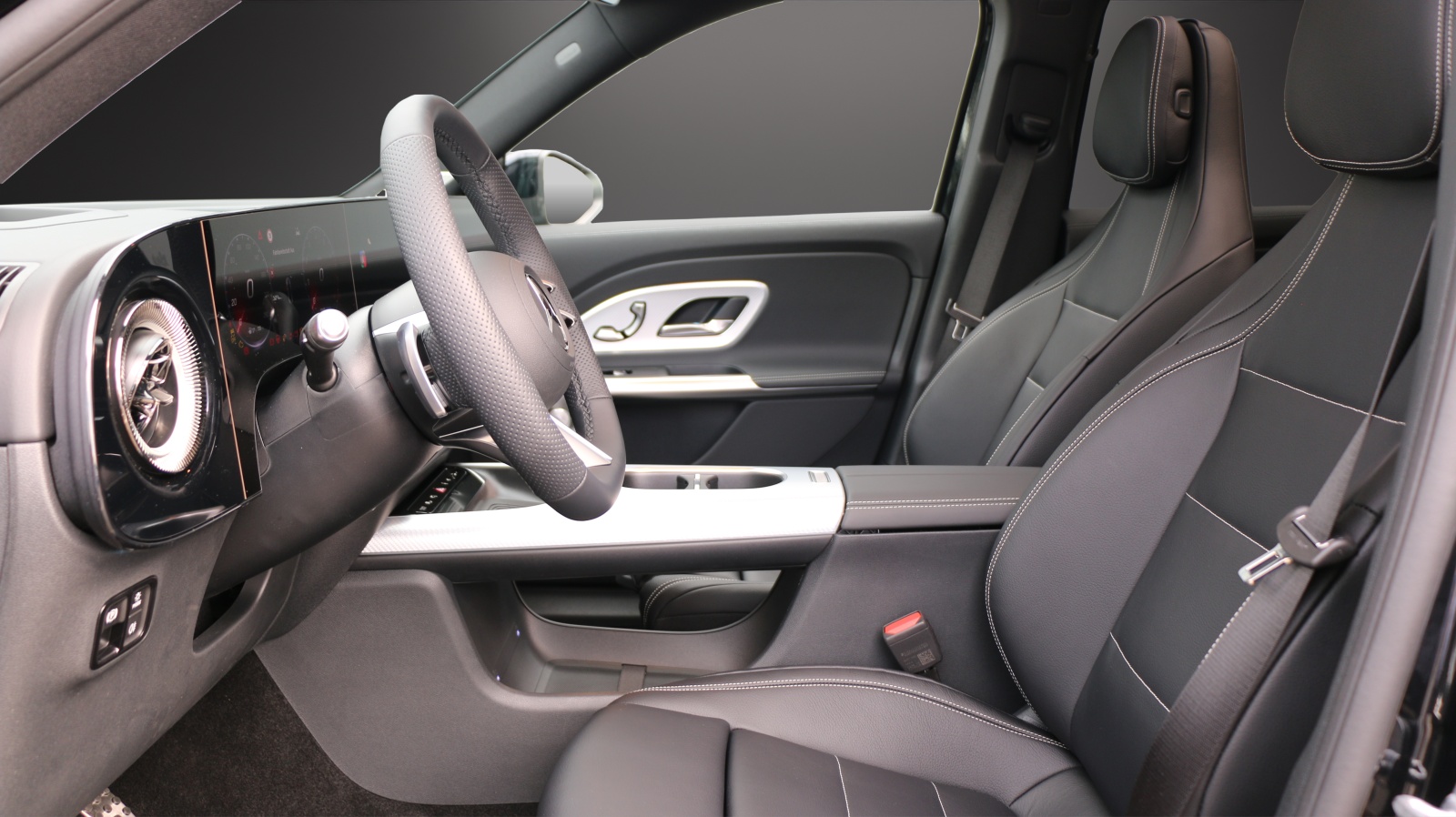 MERCEDES-BENZ GLB 220 4MATIC-image-8