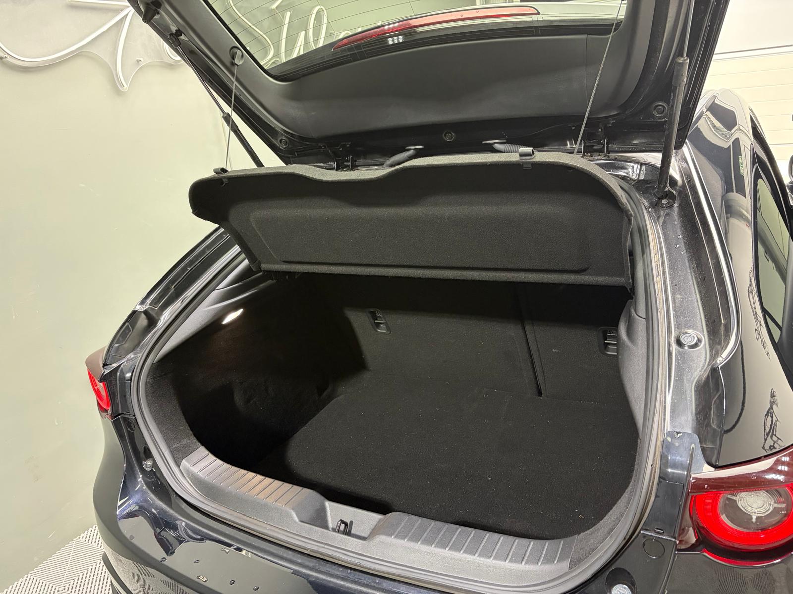 MAZDA 3 Hatchback SKYACTIV-G M Hybrid 150 Ambition Plus Automat-image-27