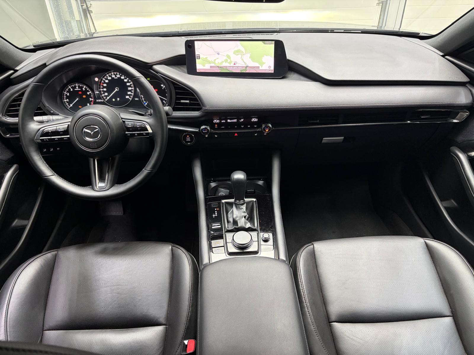 MAZDA 3 Hatchback SKYACTIV-G M Hybrid 150 Ambition Plus Automat-image-16