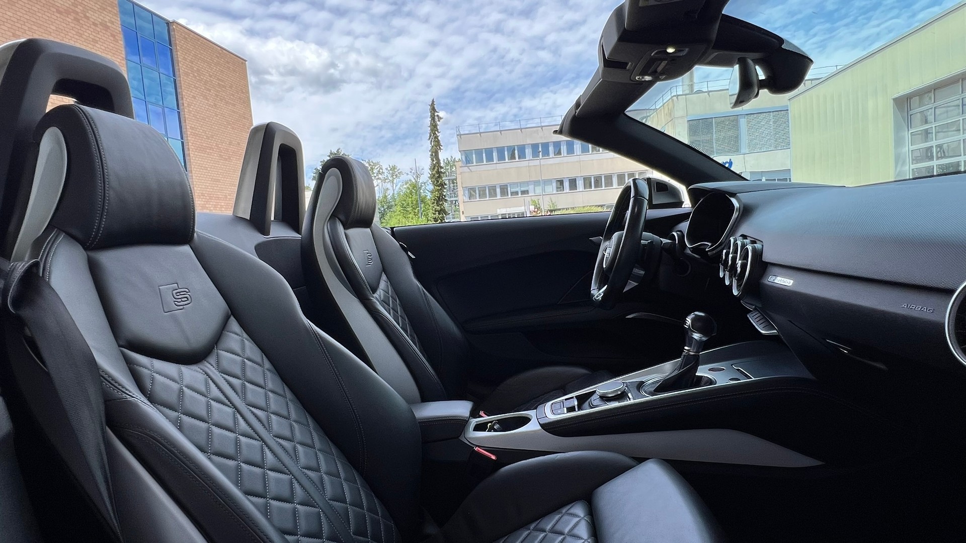 AUDI TTS ROADSTER 2.0 TFSI QUATT0RO S-TRONIC l 310 PS-image-25