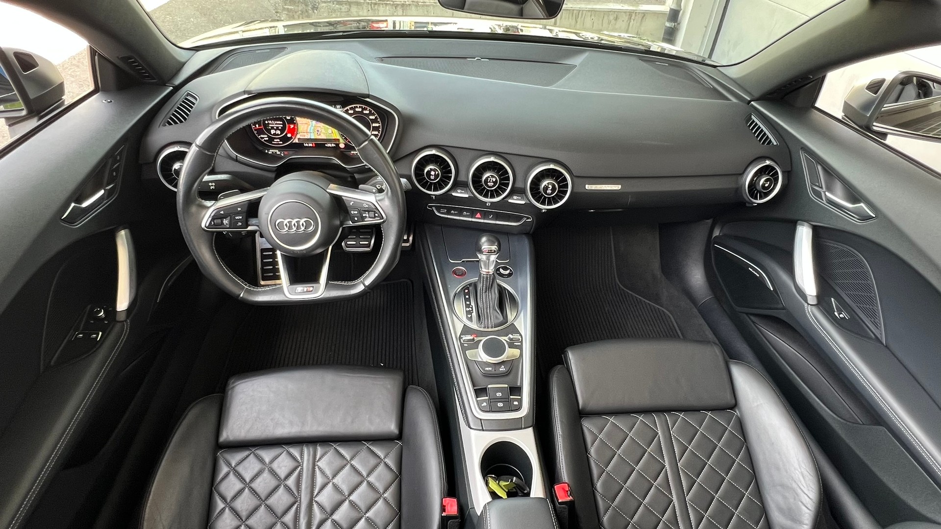 AUDI TTS ROADSTER 2.0 TFSI QUATT0RO S-TRONIC l 310 PS-image-21