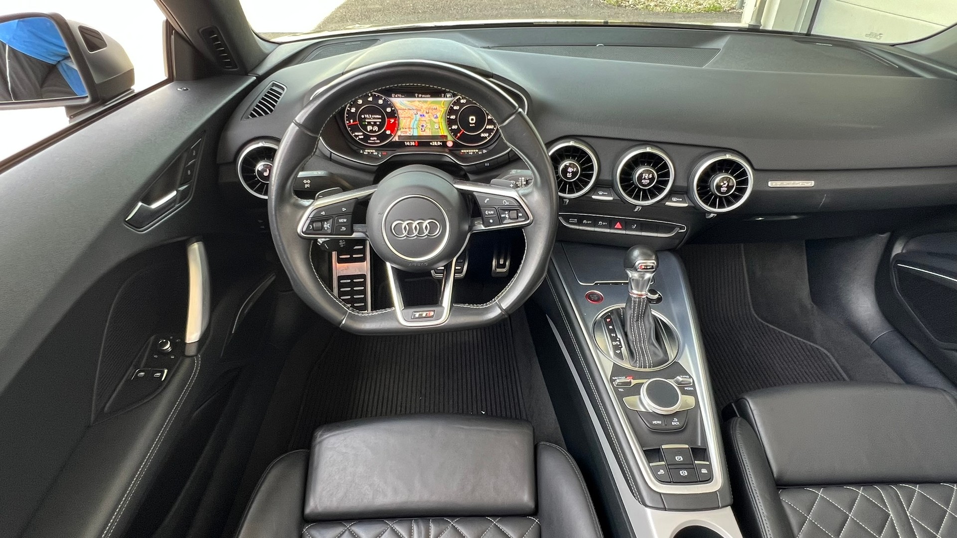AUDI TTS ROADSTER 2.0 TFSI QUATT0RO S-TRONIC l 310 PS-image-22