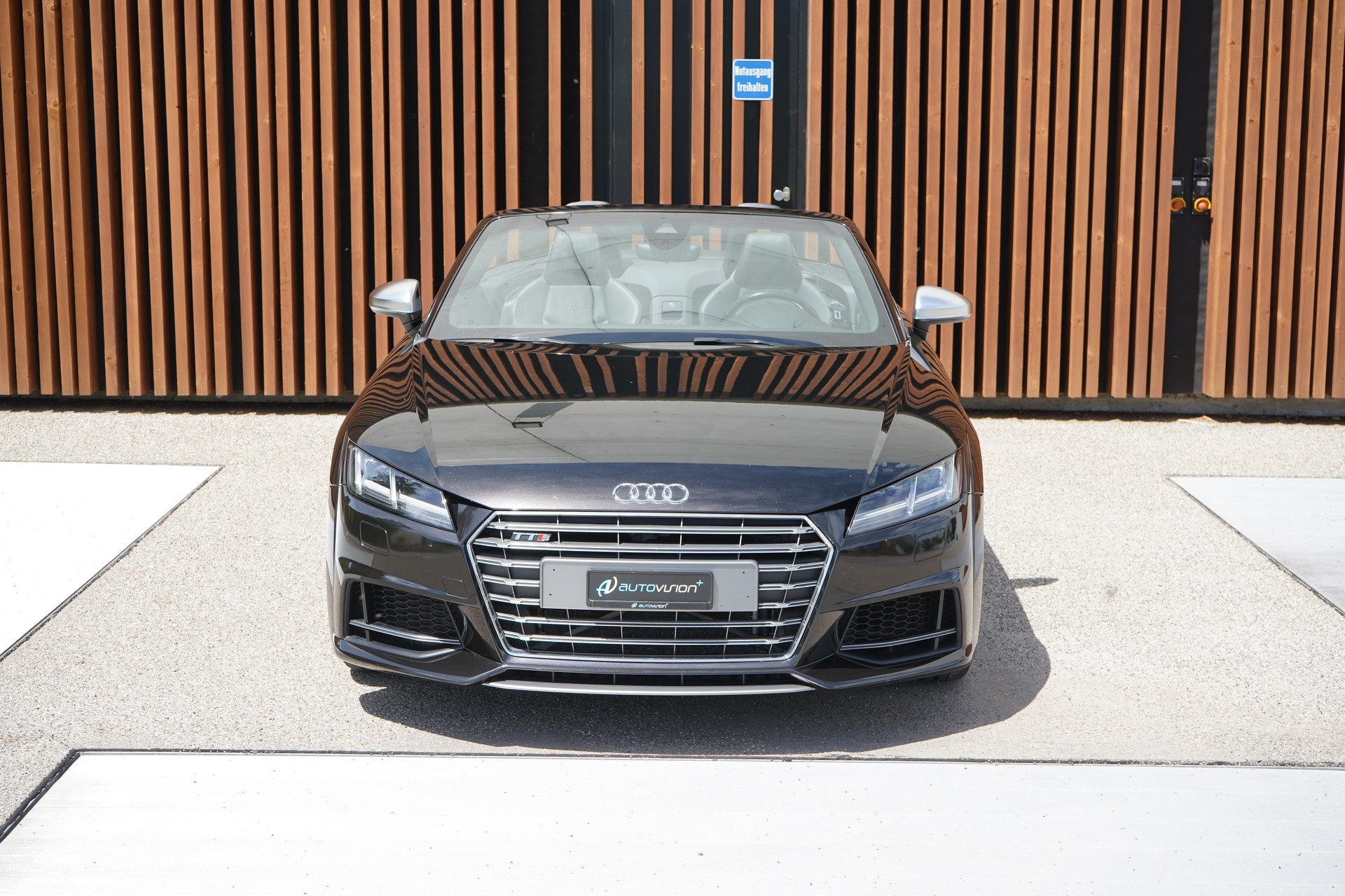 AUDI TTS ROADSTER 2.0 TFSI QUATT0RO S-TRONIC l 310 PS-image-15