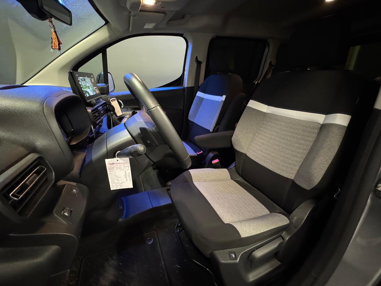 CITROEN Berlingo 1.5 BlueHDi Max EAT8-image-11