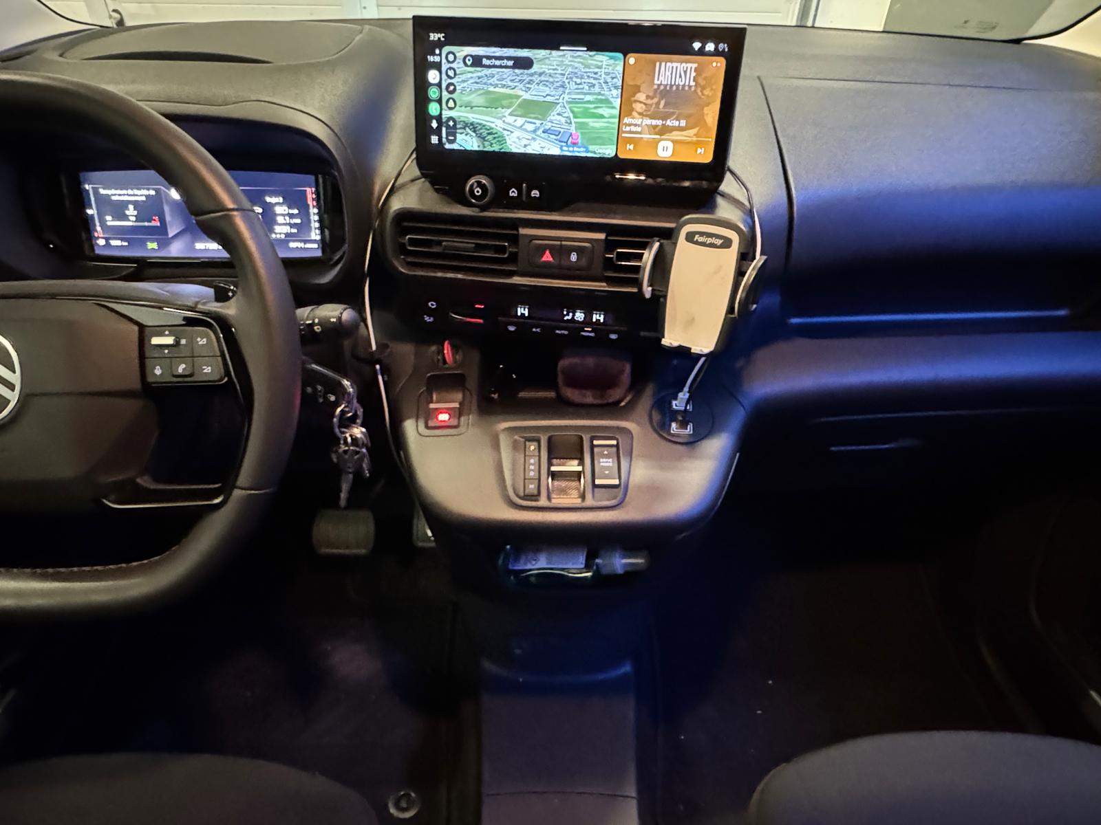 CITROEN Berlingo 1.5 BlueHDi Max EAT8-image-16