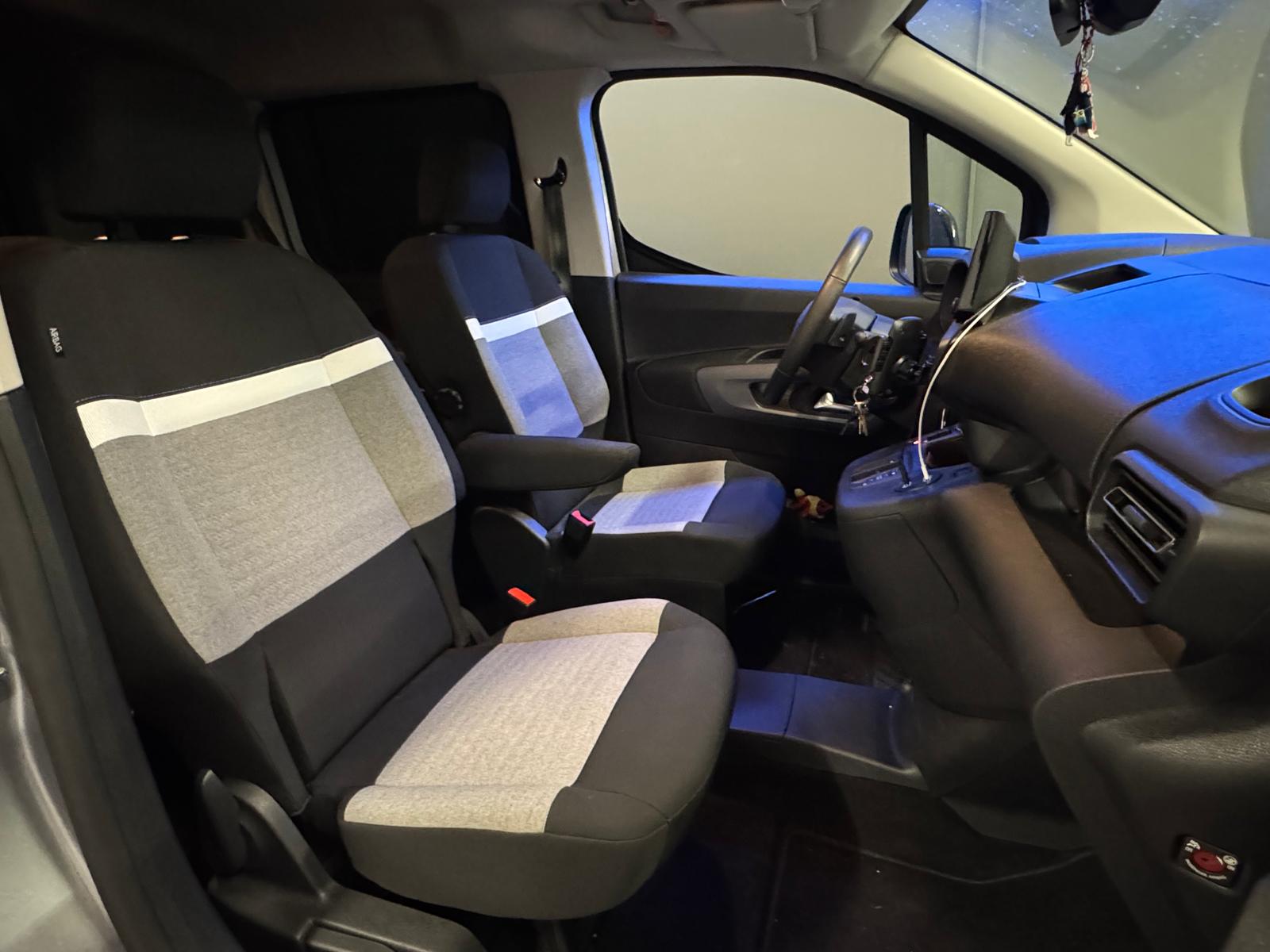 CITROEN Berlingo 1.5 BlueHDi Max EAT8-image-12