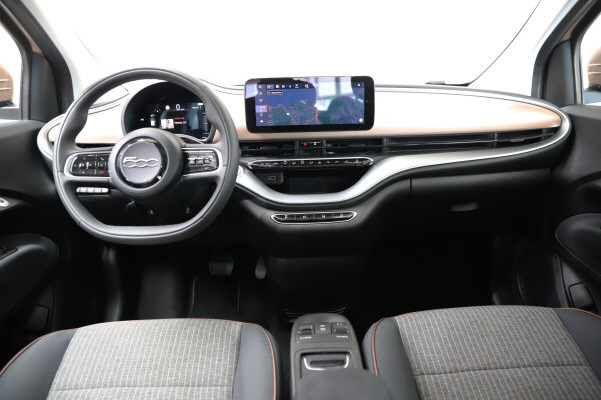 FIAT 500 el 70 kW Cult-image-9