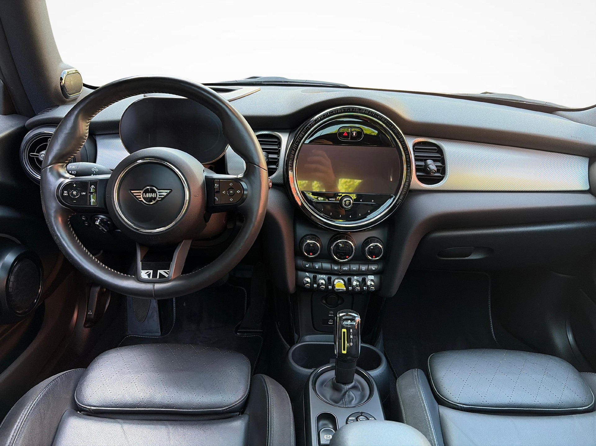 MINI F56 Cooper SE-image-8