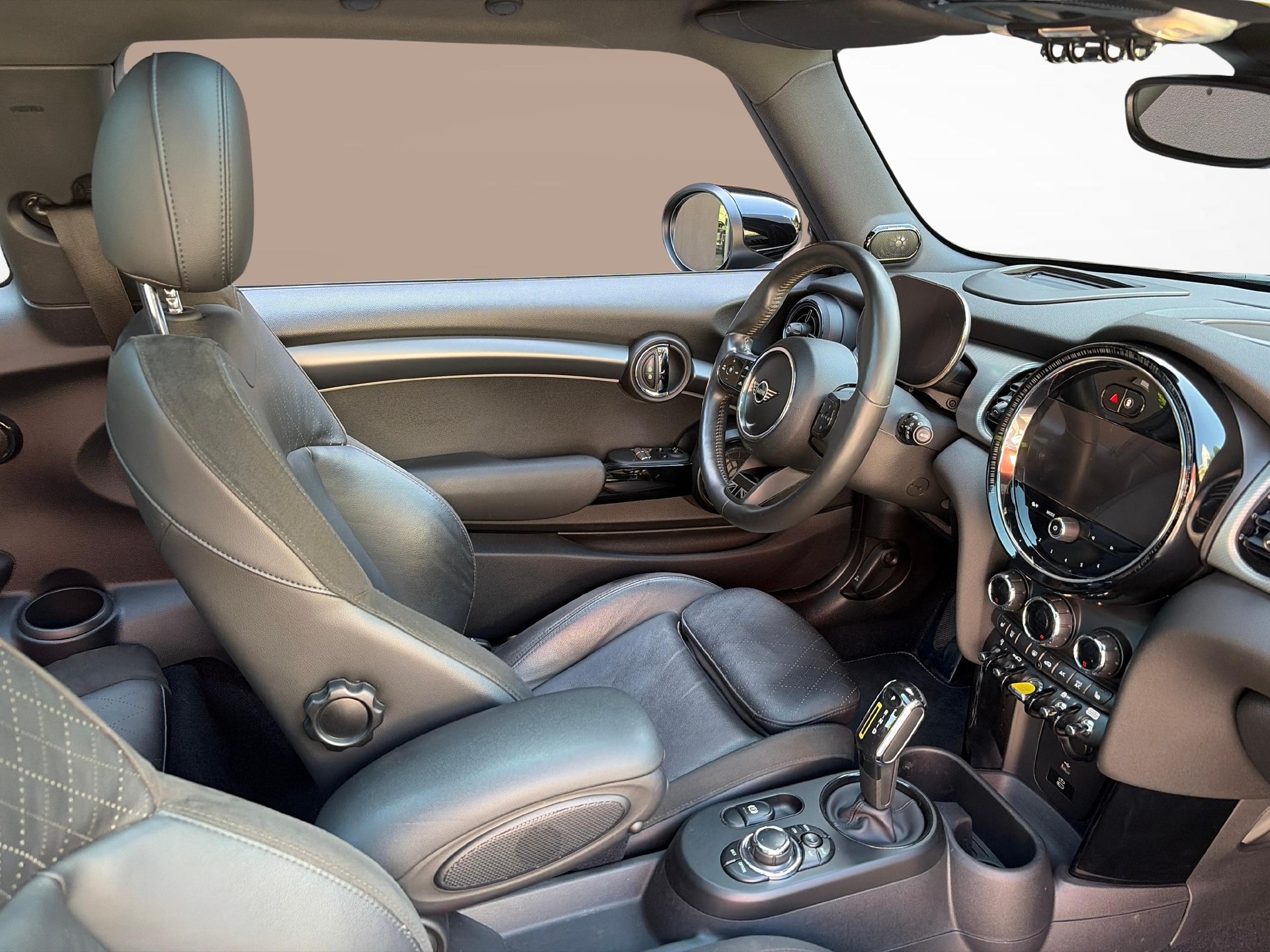 MINI F56 Cooper SE-image-9