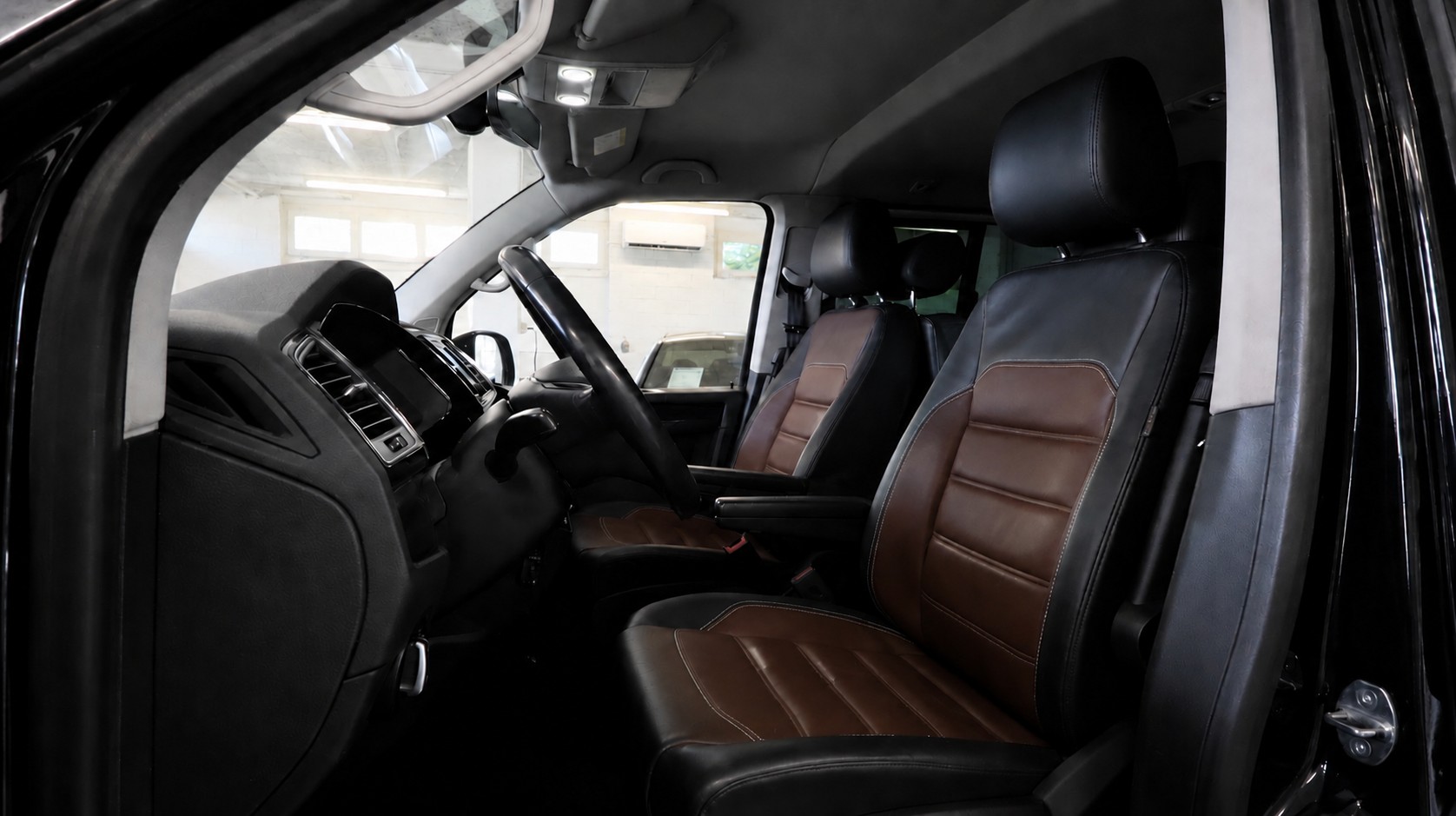VW T6 Multivan 2.0 Bi-TDI Highline 4Motion DSG-image-5