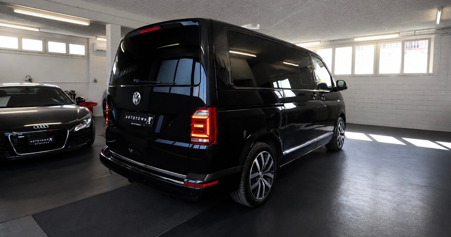 VW T6 Multivan 2.0 Bi-TDI Highline 4Motion DSG-image-1