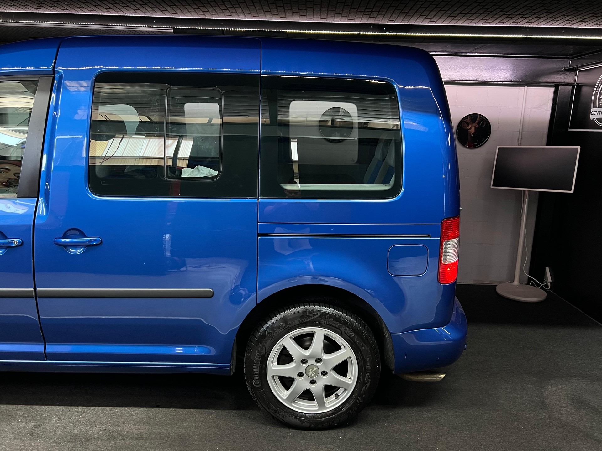 VW Caddy 2.0 EcoFuel-image-4