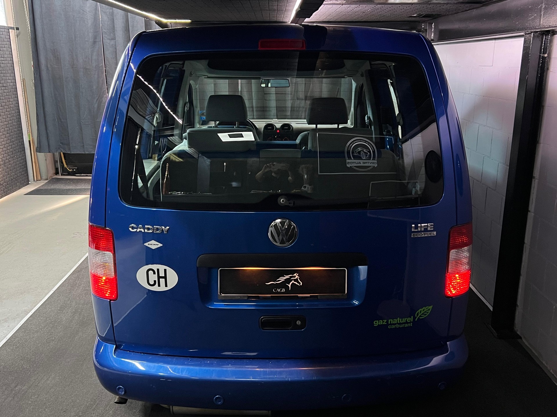 VW Caddy 2.0 EcoFuel-image-5