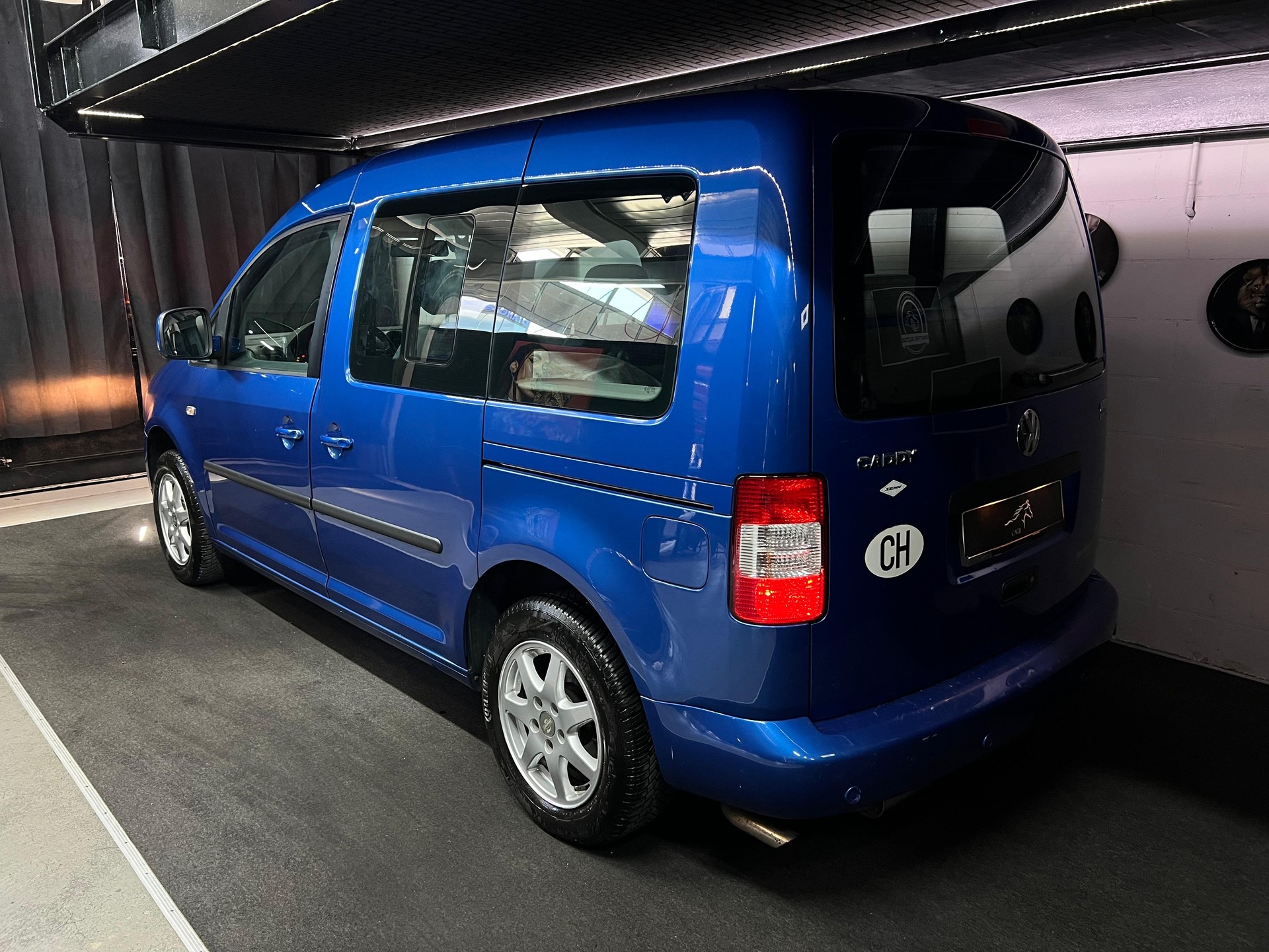 VW Caddy 2.0 EcoFuel-image-3