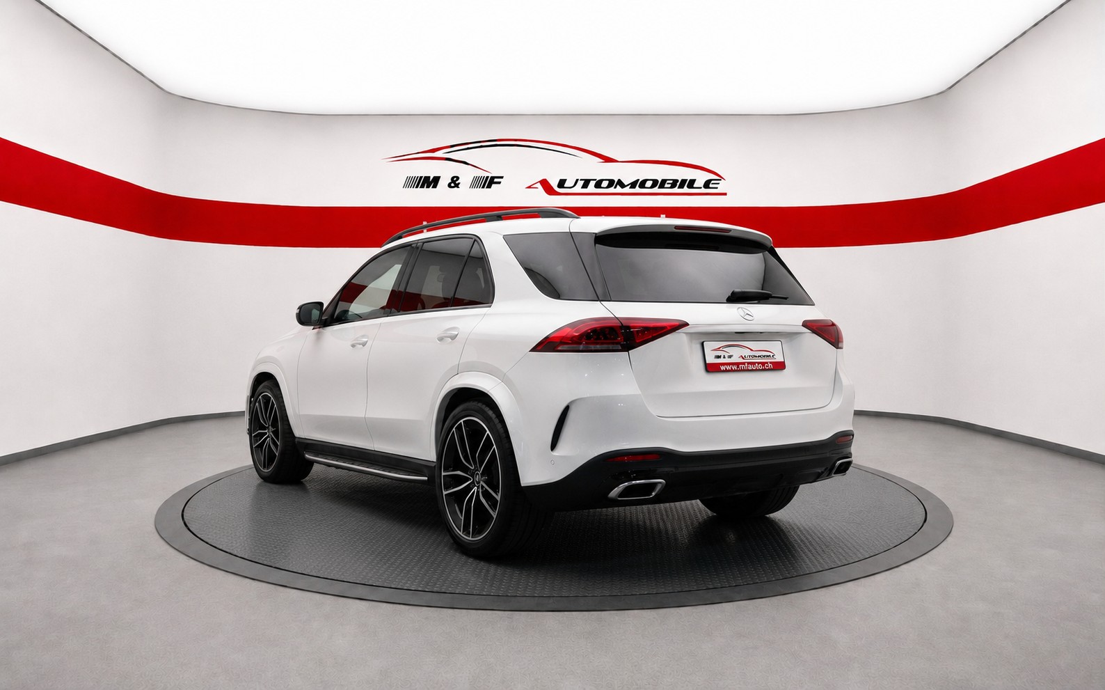 MERCEDES-BENZ GLE 450 AMG Line 4matic-image-3