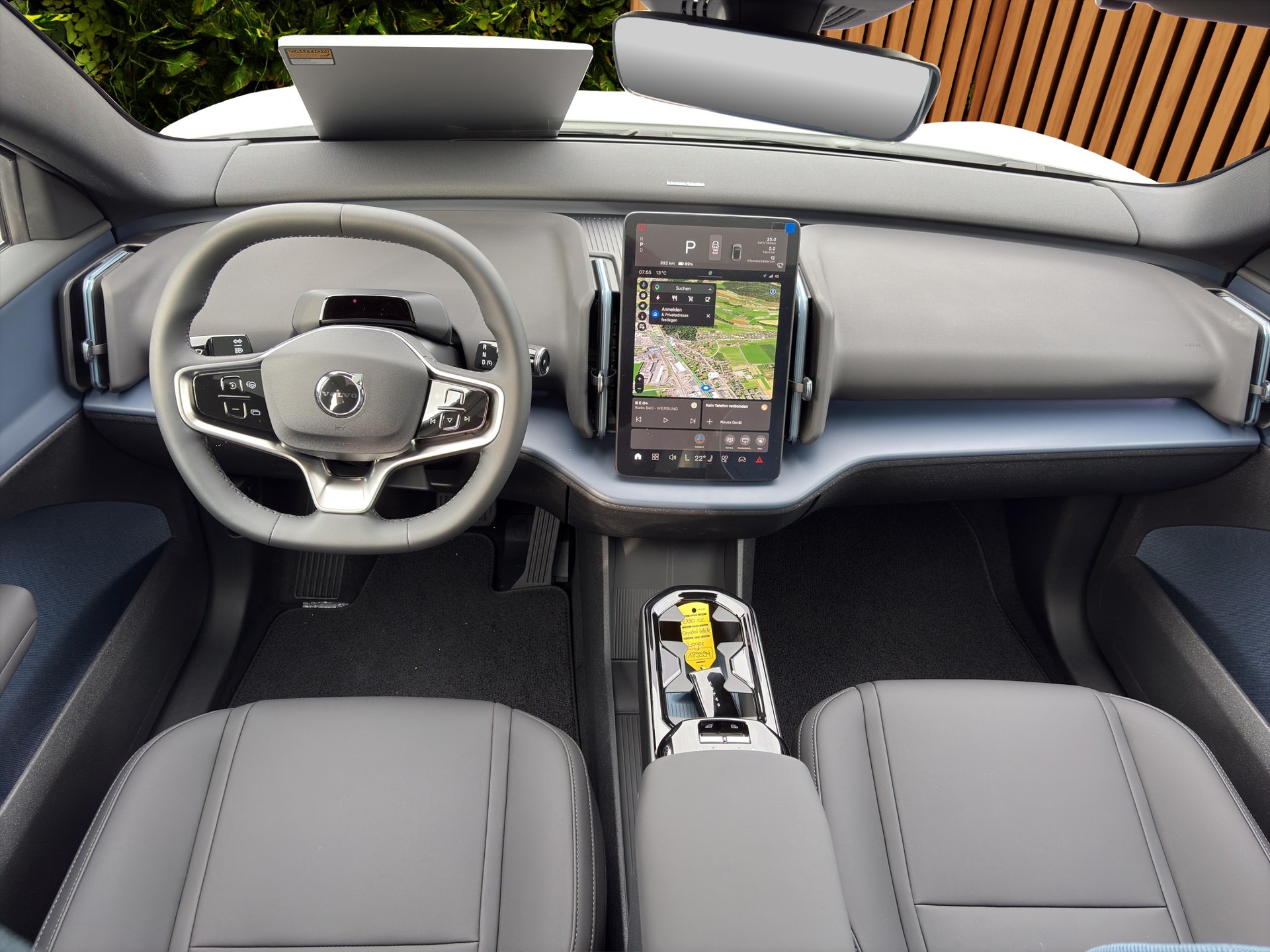 VOLVO EX30 CC E60 Twin Performance AWD-image-8