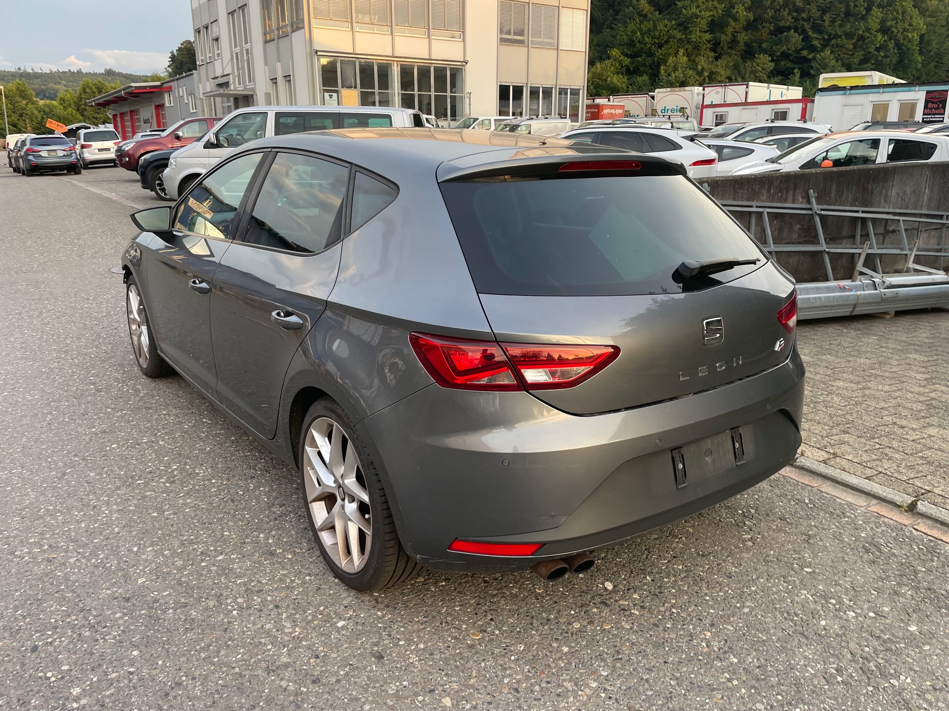 SEAT Leon 1.8 TSI FR DSG-image-7