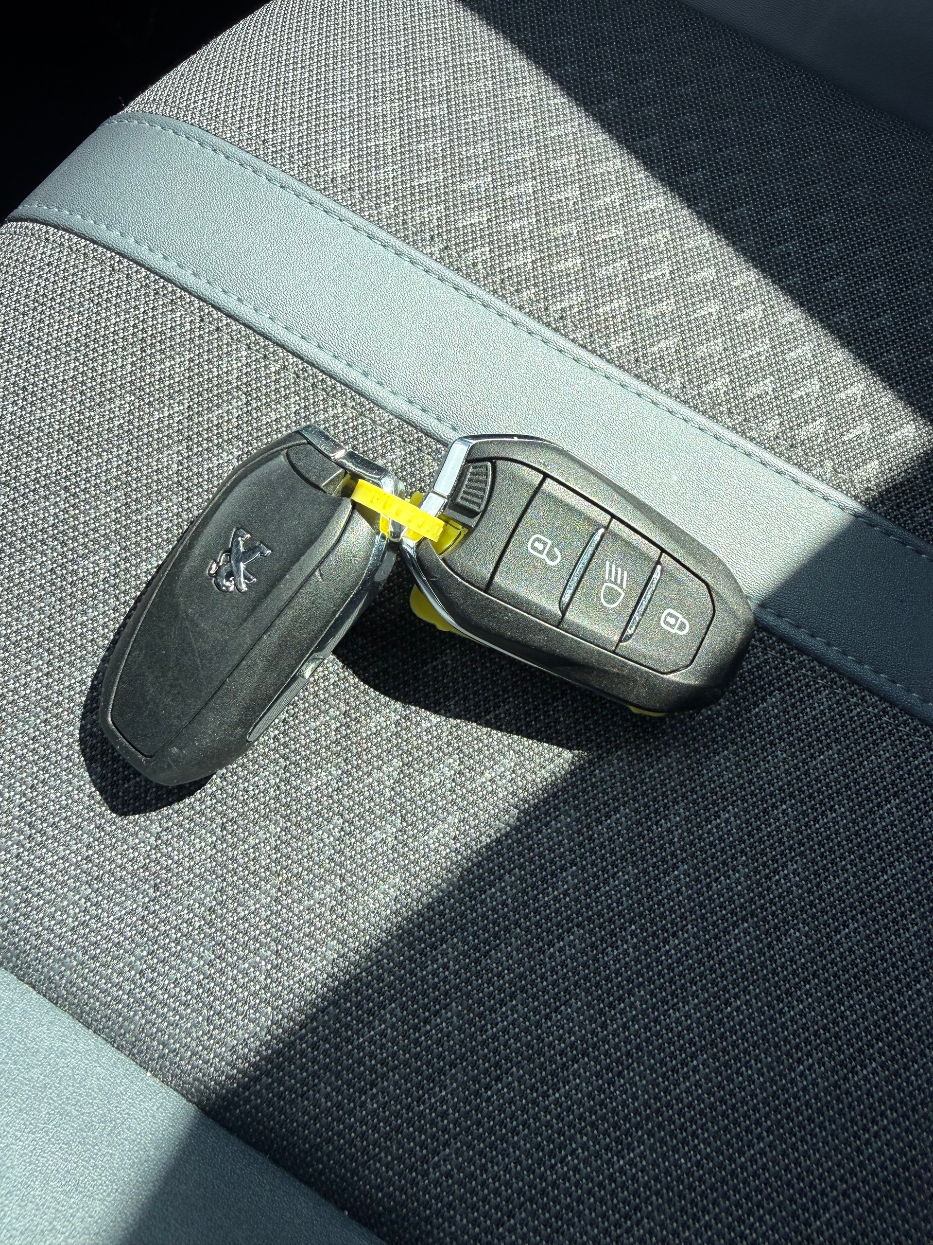 PEUGEOT 2008-image-12