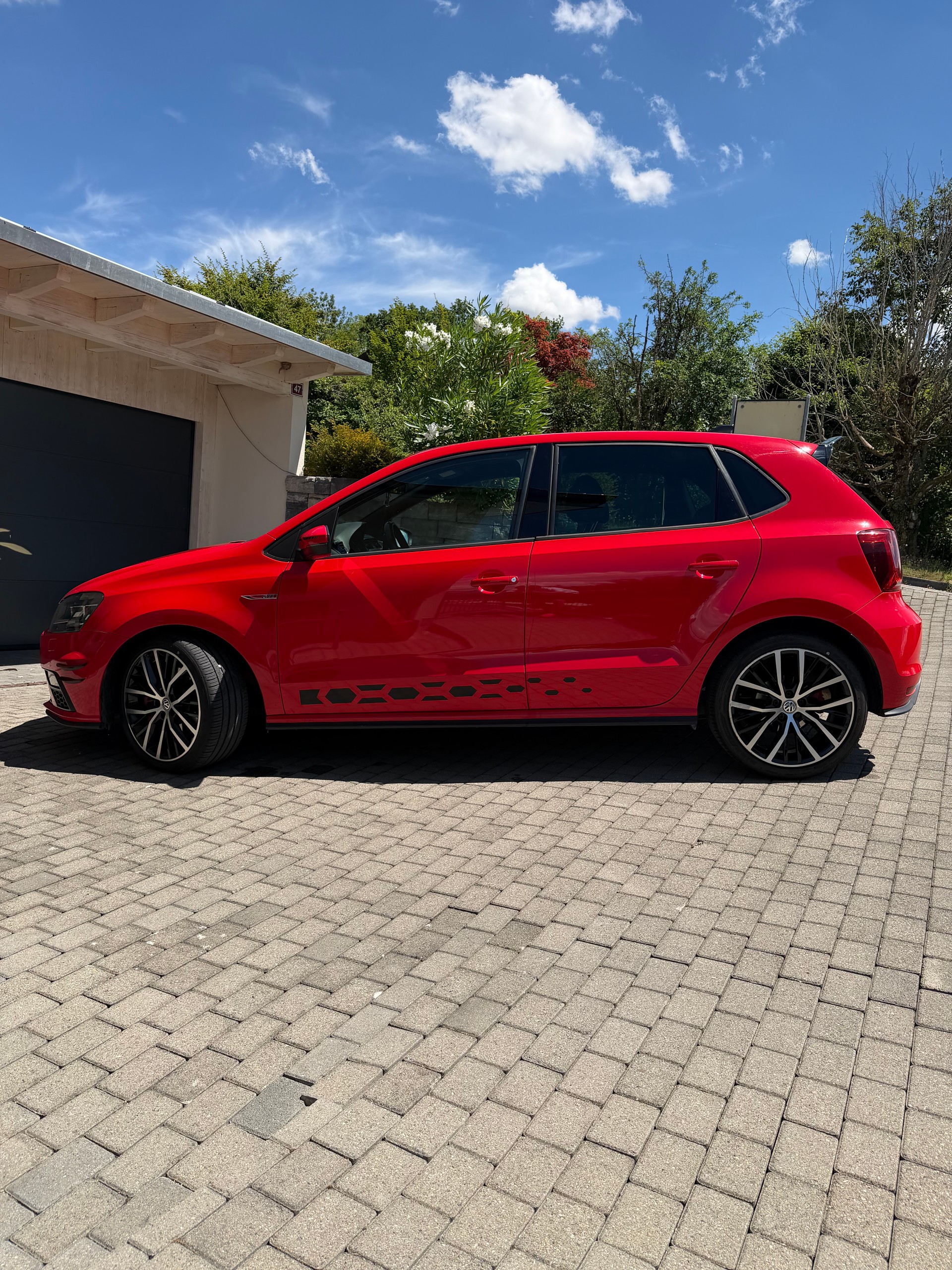 VW GTI-image-2