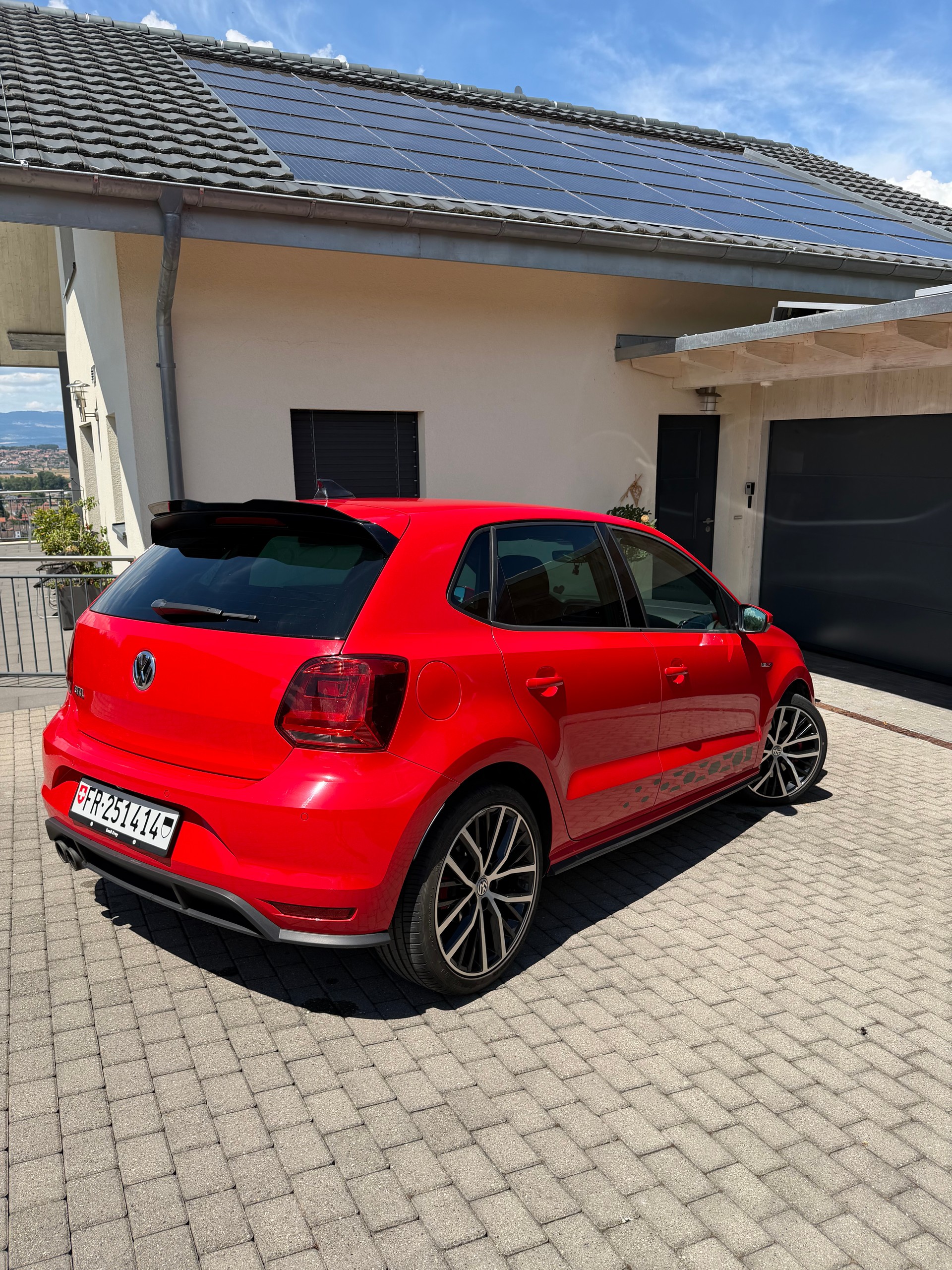 VW GTI-image-3