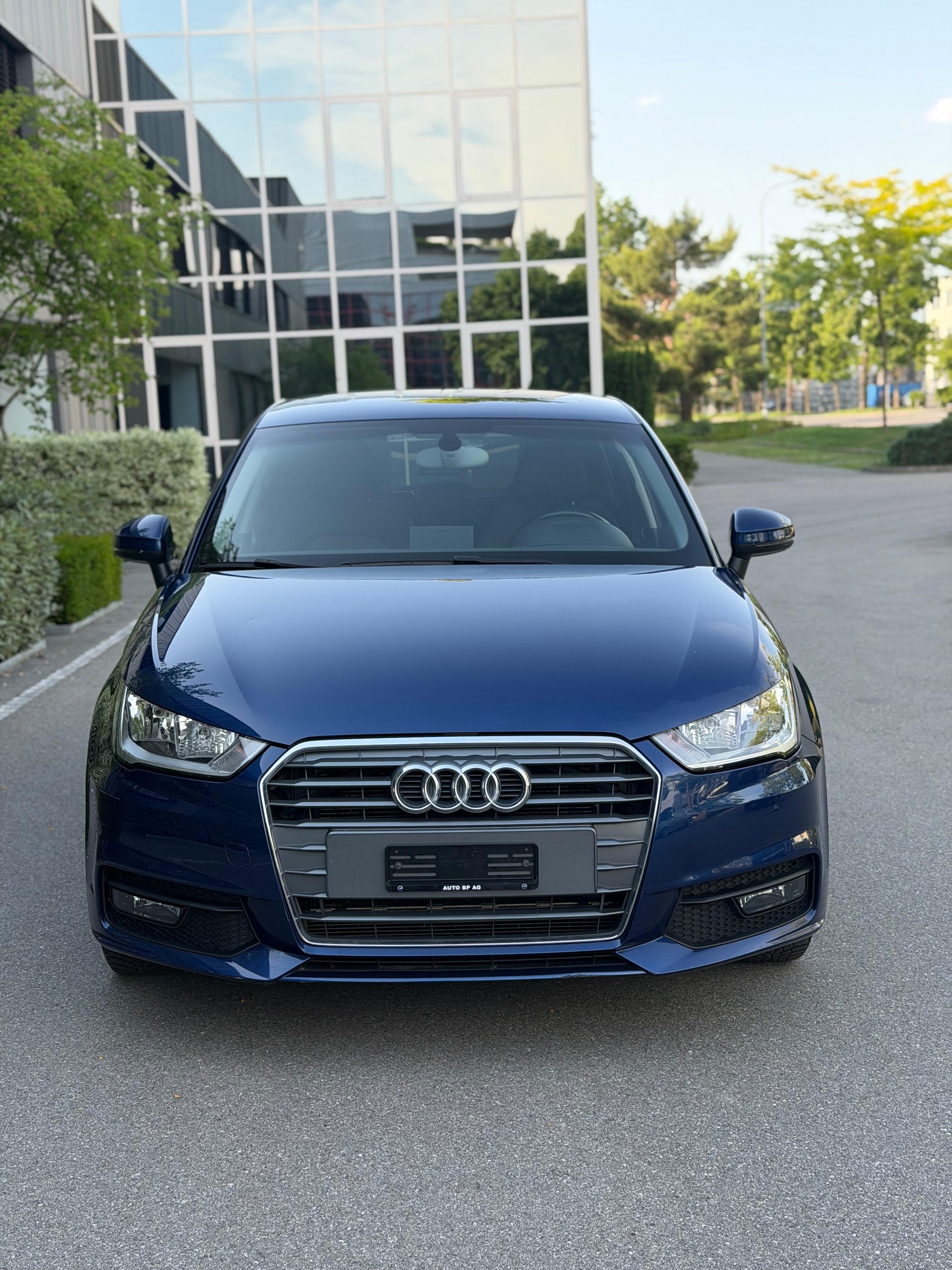 AUDI A1 Sportback 1.4 TFSI Sport-image-2