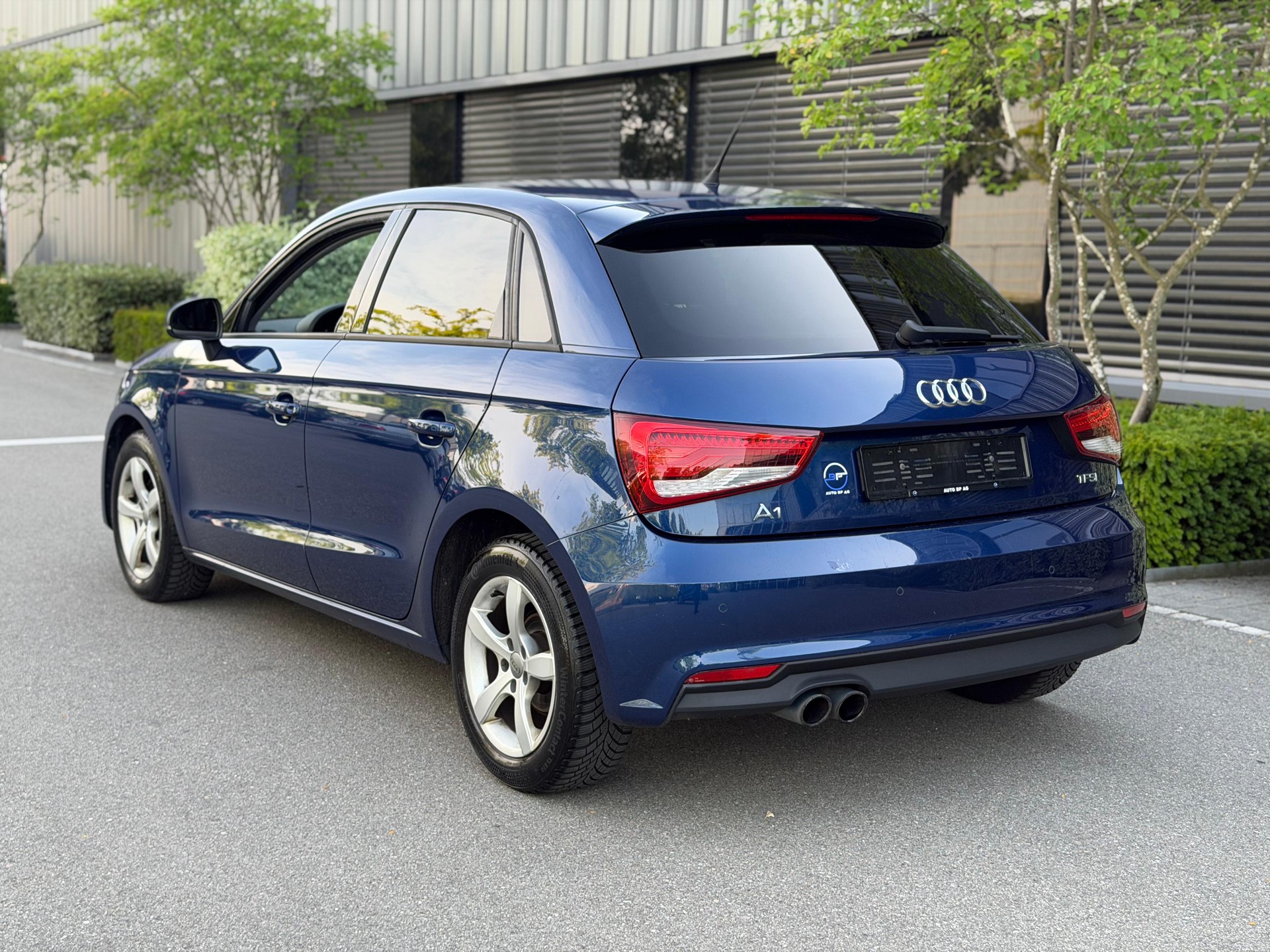 AUDI A1 Sportback 1.4 TFSI Sport-image-1