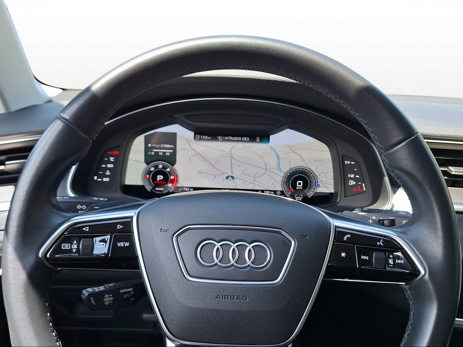 AUDI A6 Avant 40 TDI Sport Attraction quattro S-tronic-image-4