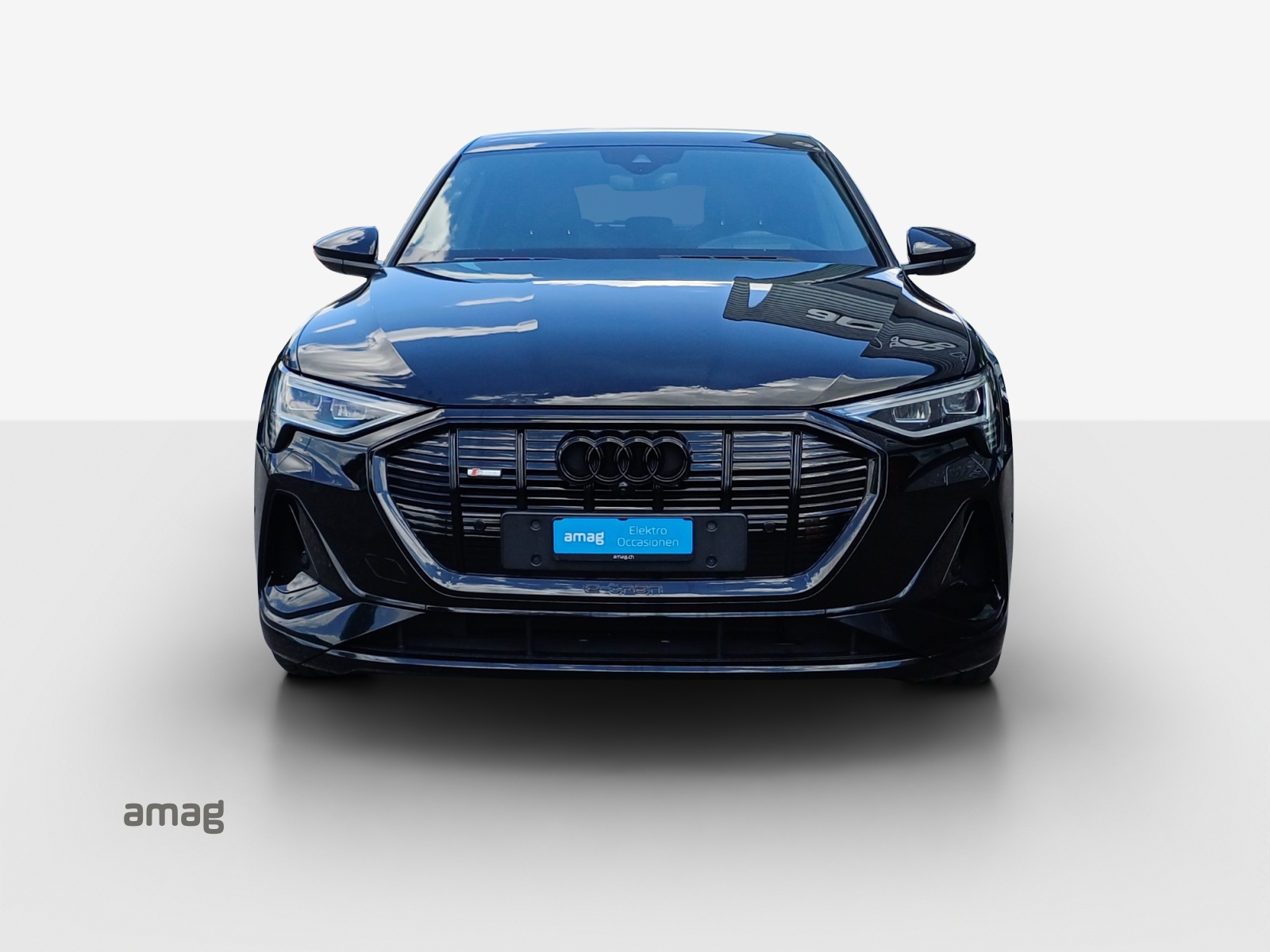 AUDI e-tron 55 Sportback S Line Black Edition quattro-image-6
