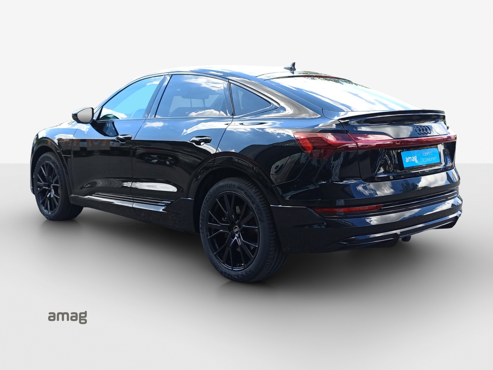 AUDI e-tron 55 Sportback S Line Black Edition quattro-image-2