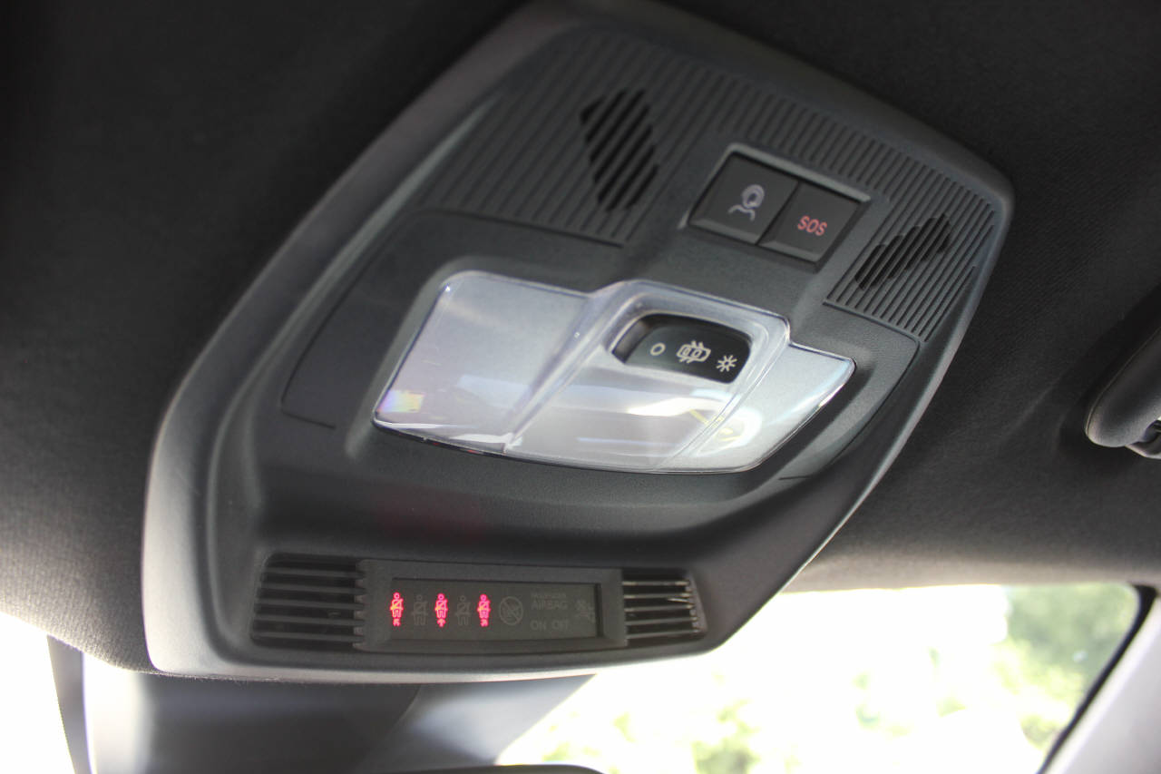 FIAT Grande Panda 1.2 Hybrid Icon-image-11