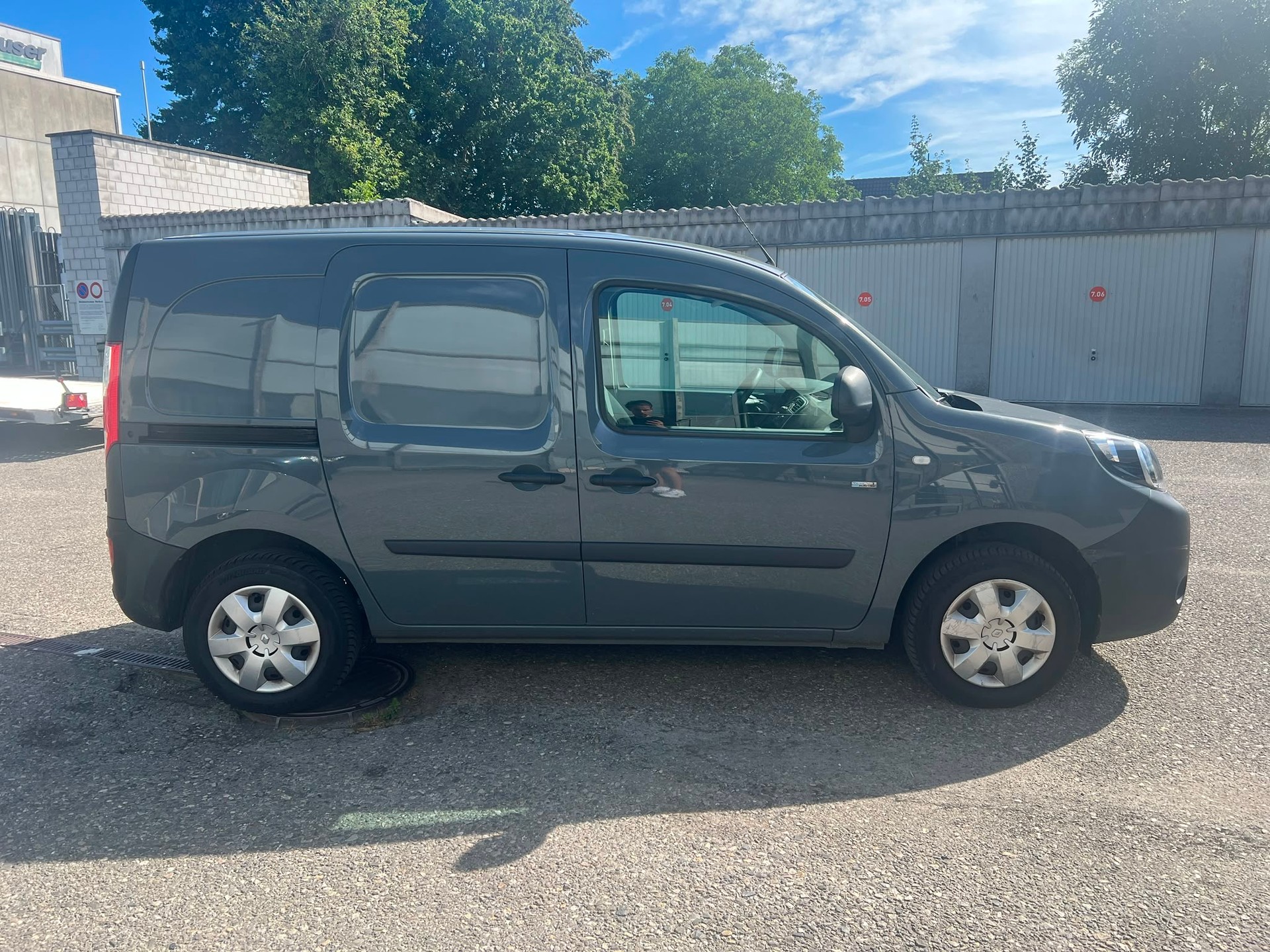 RENAULT Kangoo Z.E. 33 R60 Business-image-5