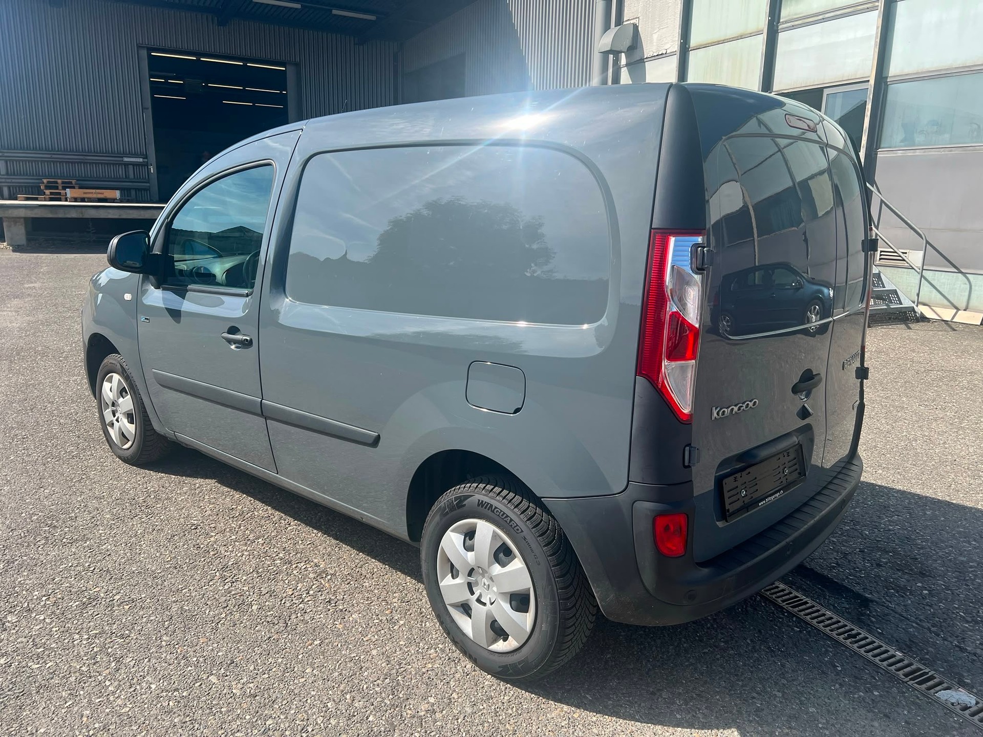 RENAULT Kangoo Z.E. 33 R60 Business-image-4