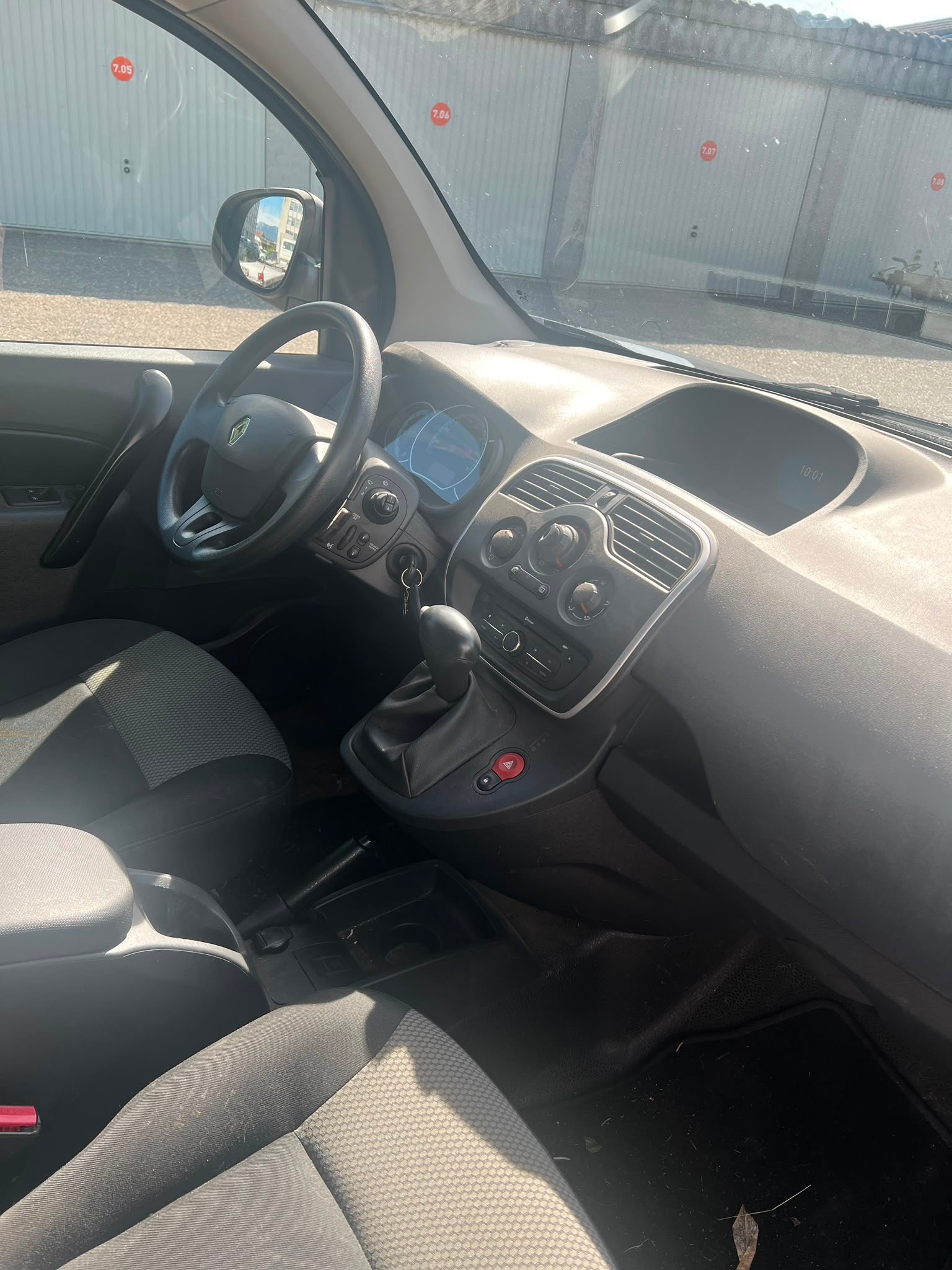 RENAULT Kangoo Z.E. 33 R60 Business-image-8