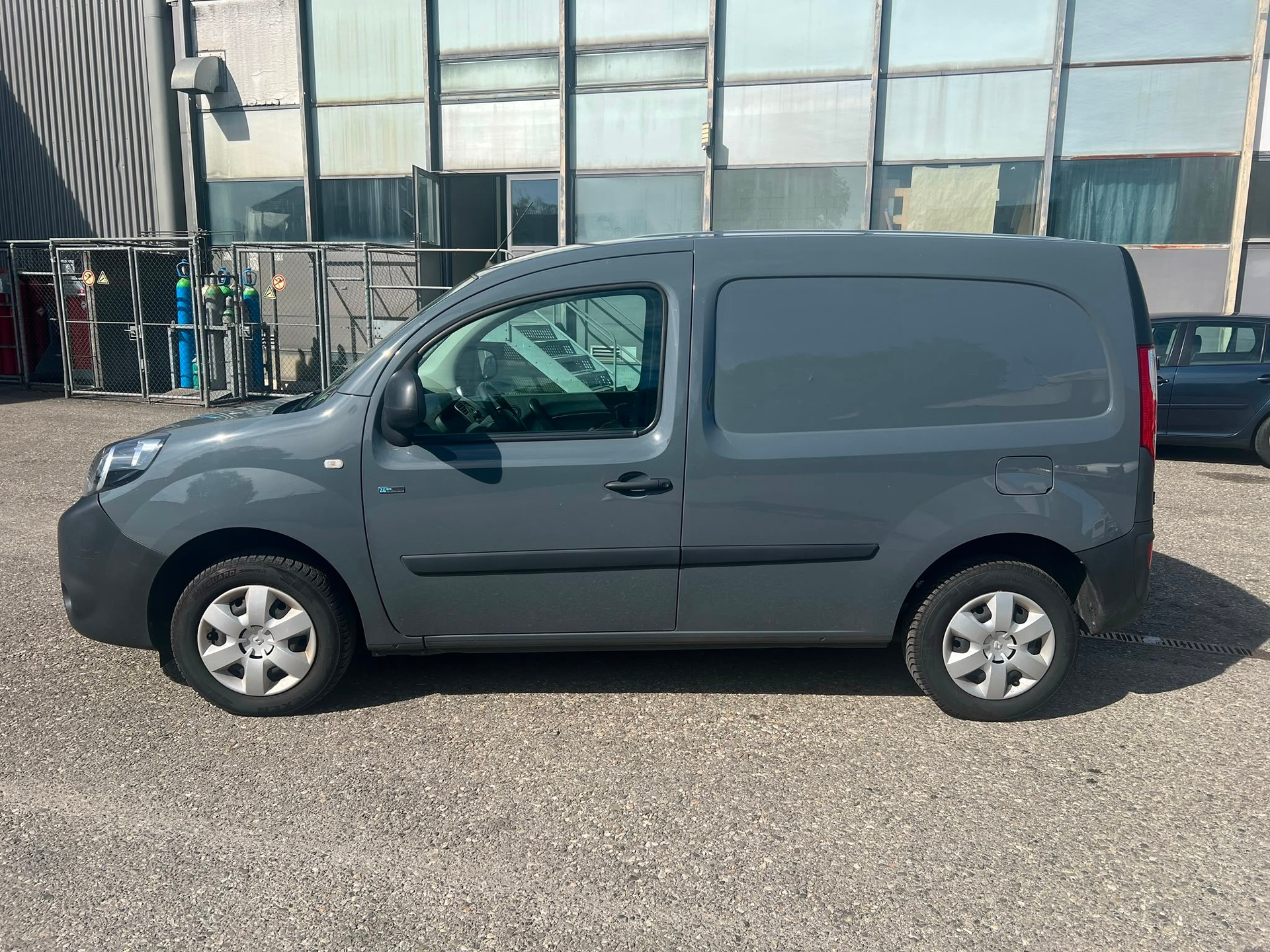 RENAULT Kangoo Z.E. 33 R60 Business-image-6