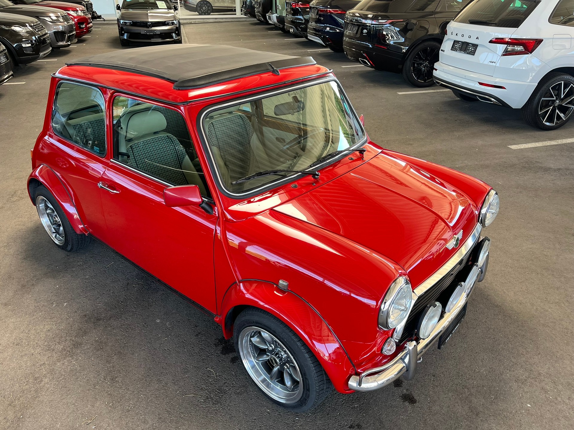 MINI 1.3i One-image-1
