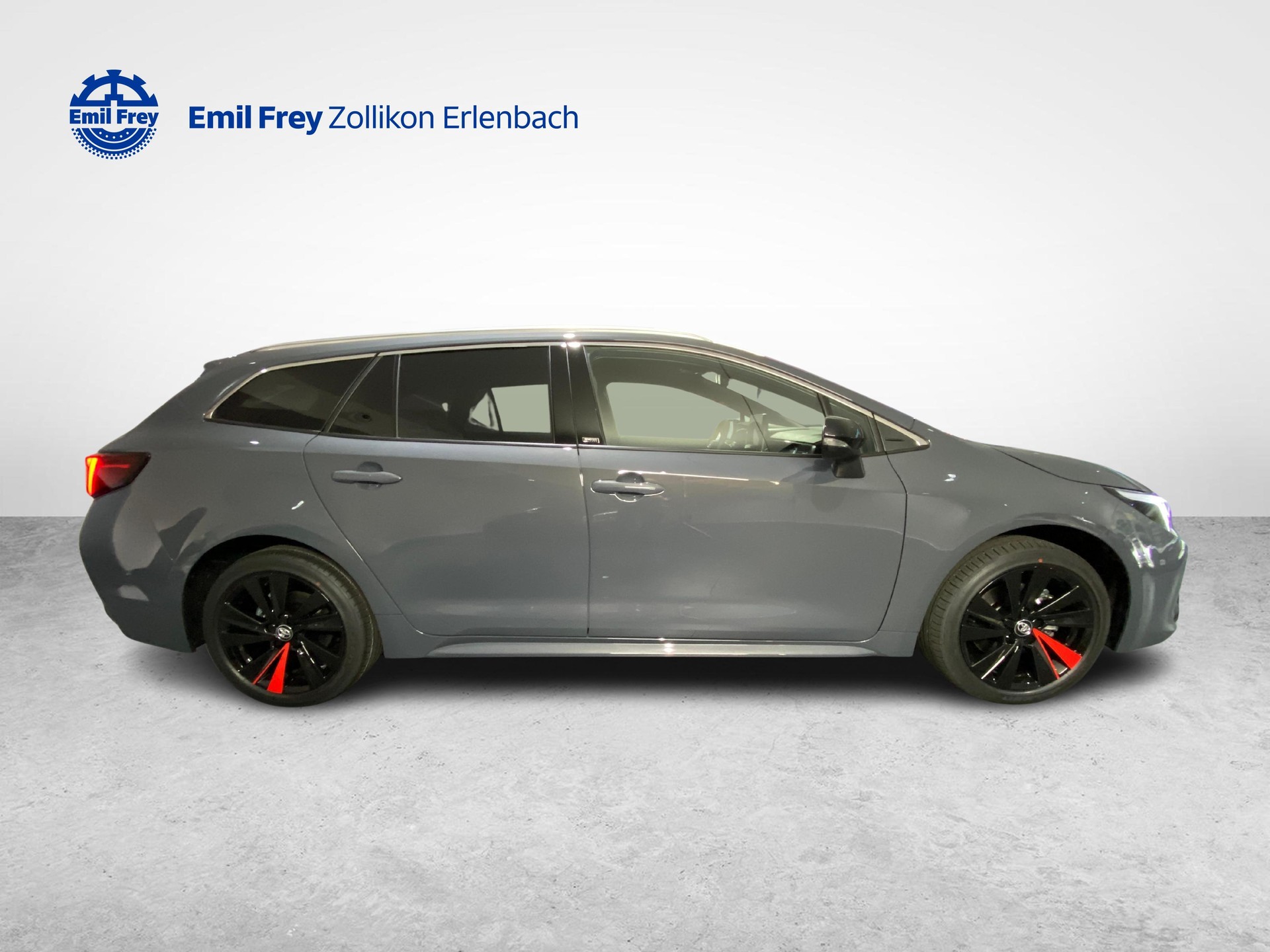 TOYOTA Corolla Touring Sports 2.0 HSD Swiss Edition-image-5