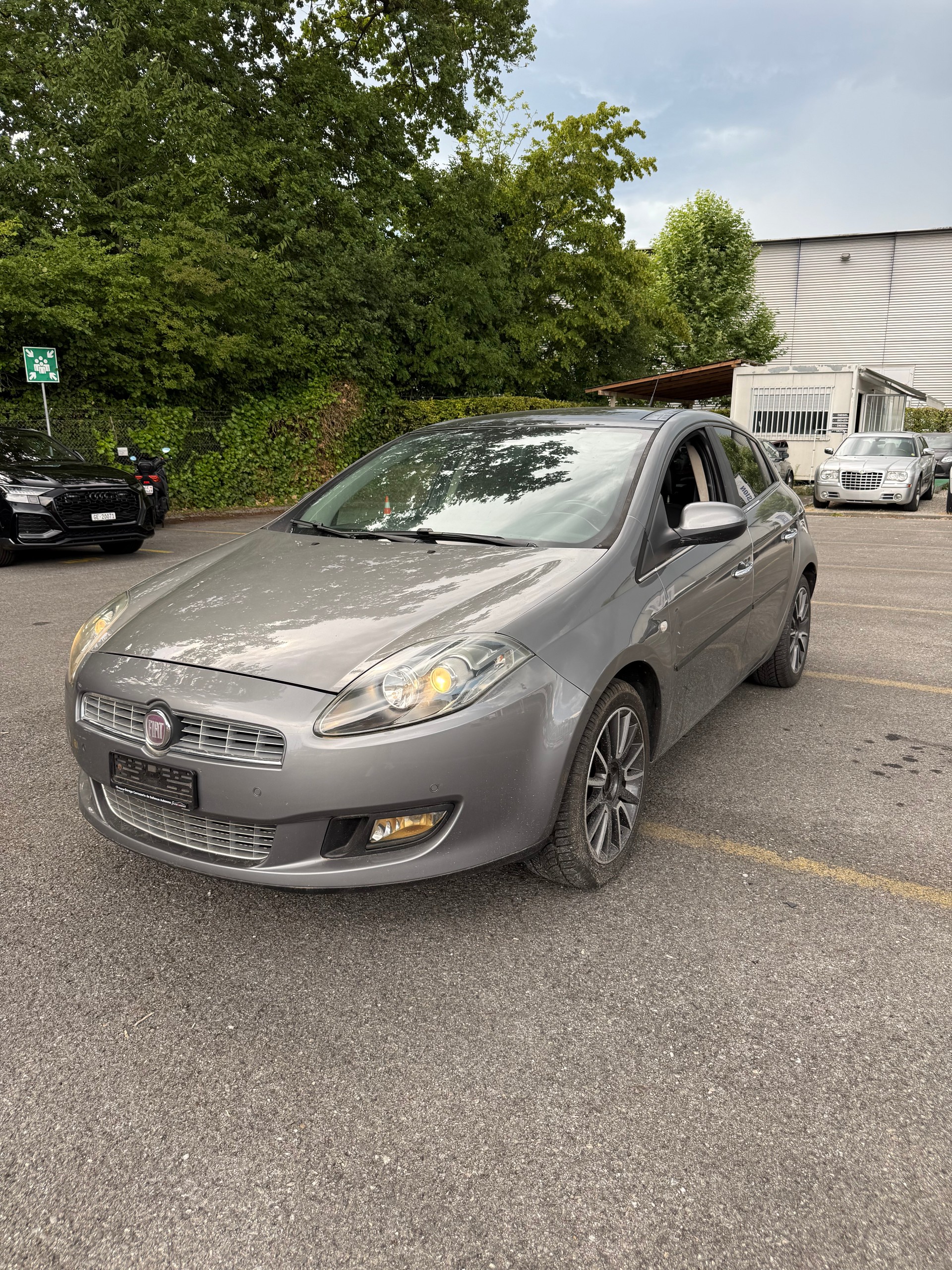 FIAT Bravo 1.6 JTD Dynamic PUR O2 (Eco)-image-0