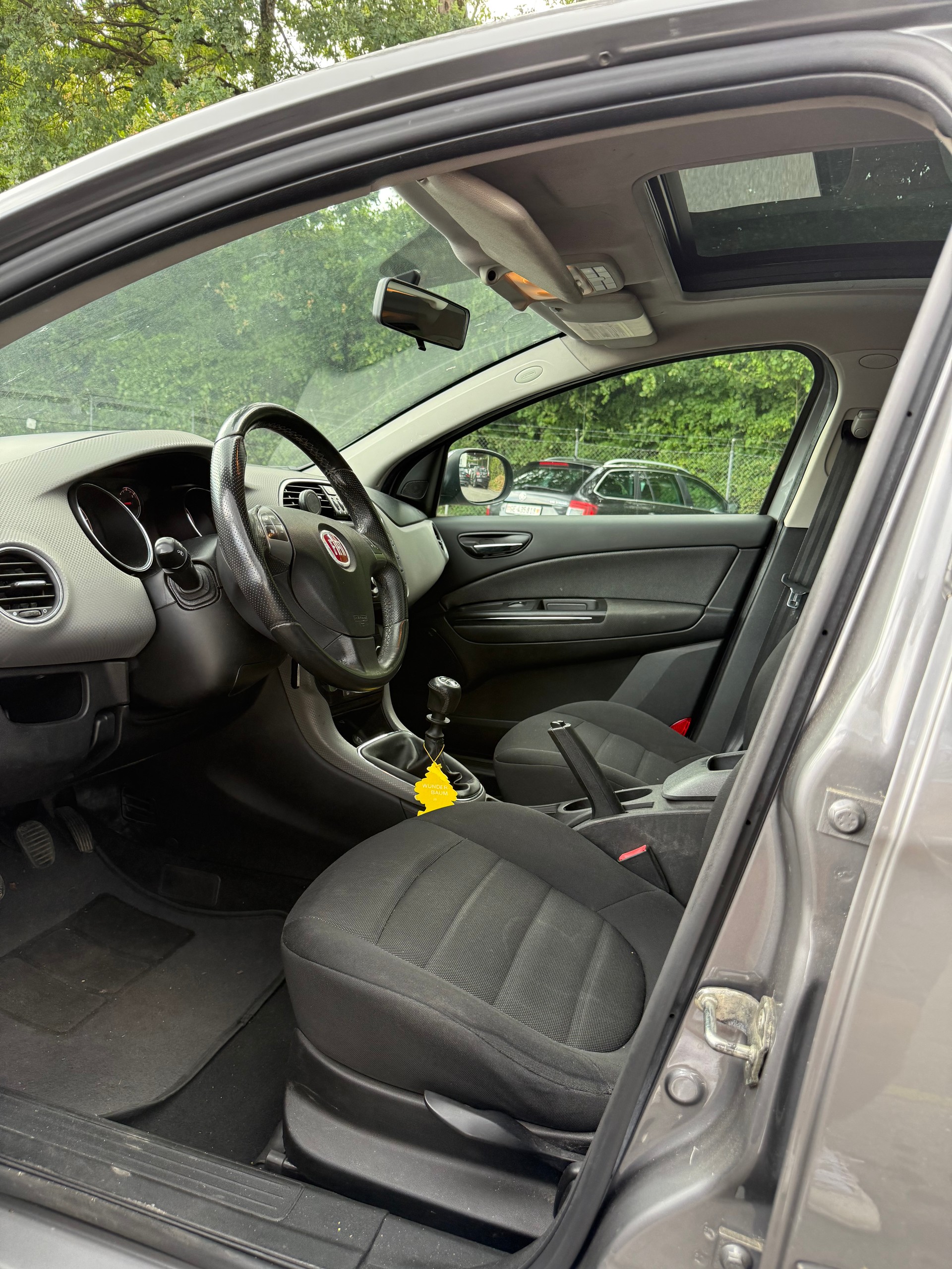 FIAT Bravo 1.6 JTD Dynamic PUR O2 (Eco)-image-9